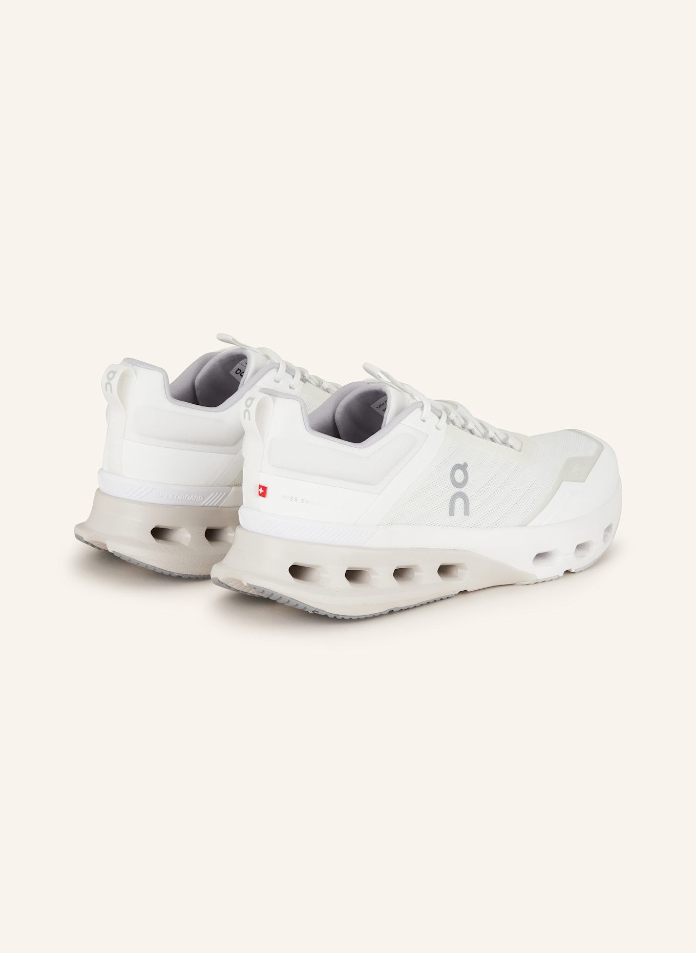 On Fitness obuv CLOUDNOVA X: BÍLÁ