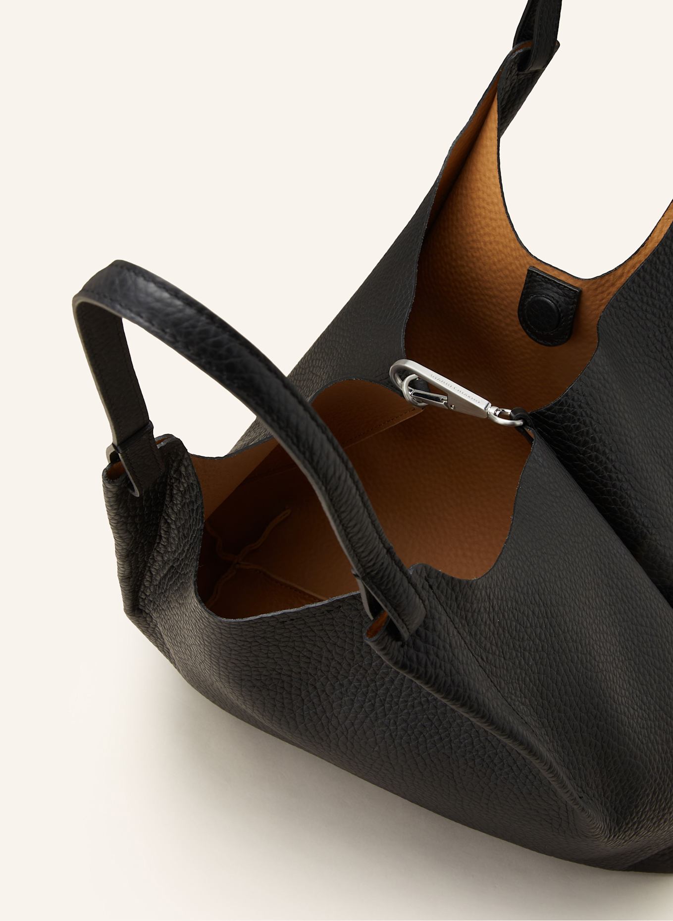 GIANNI CHIARINI Beuteltasche DUA XL mit Pouch: SCHWARZ