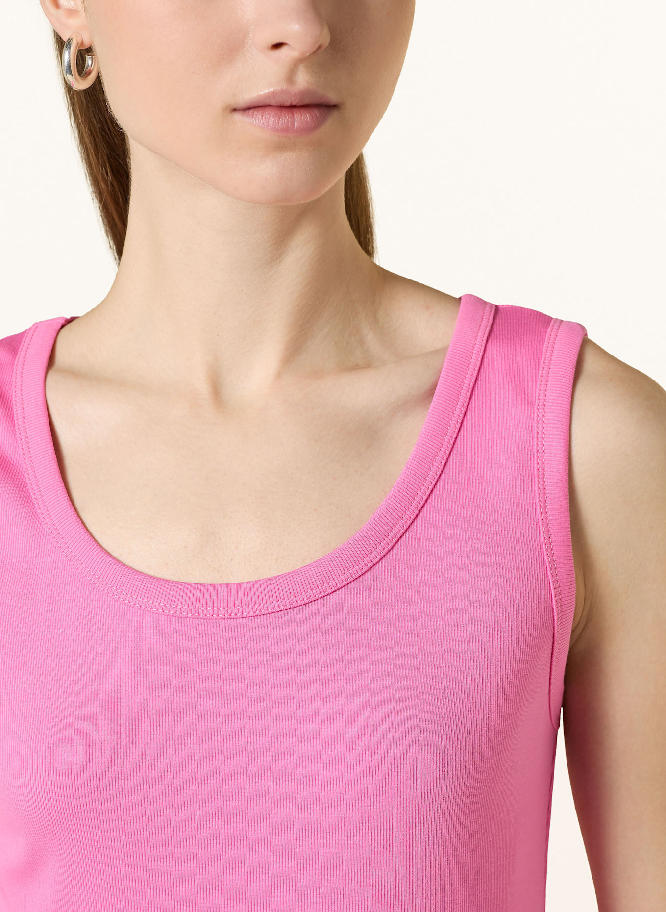 darling harbour Top: azalee