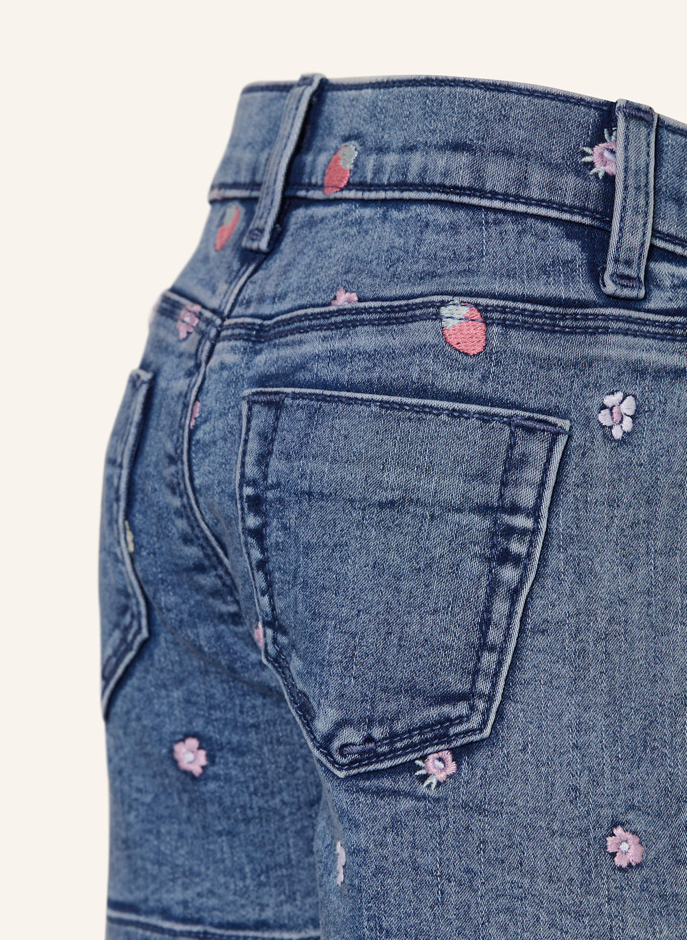 s.Oliver RED Jeansshorts: BLAU