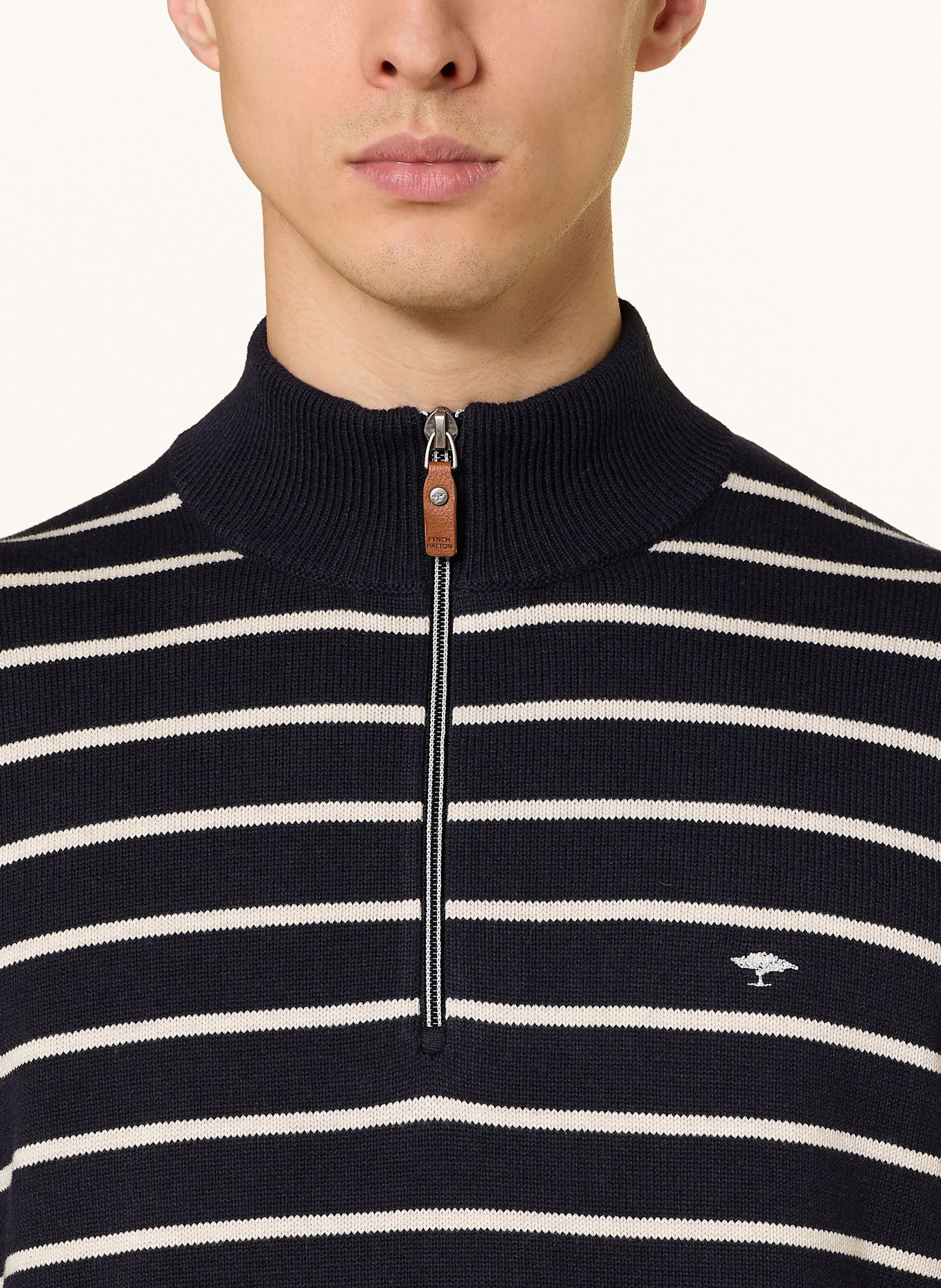 FYNCH-HATTON Svetr troyer: TMAVĚ MODRÁ / BÍLÁ