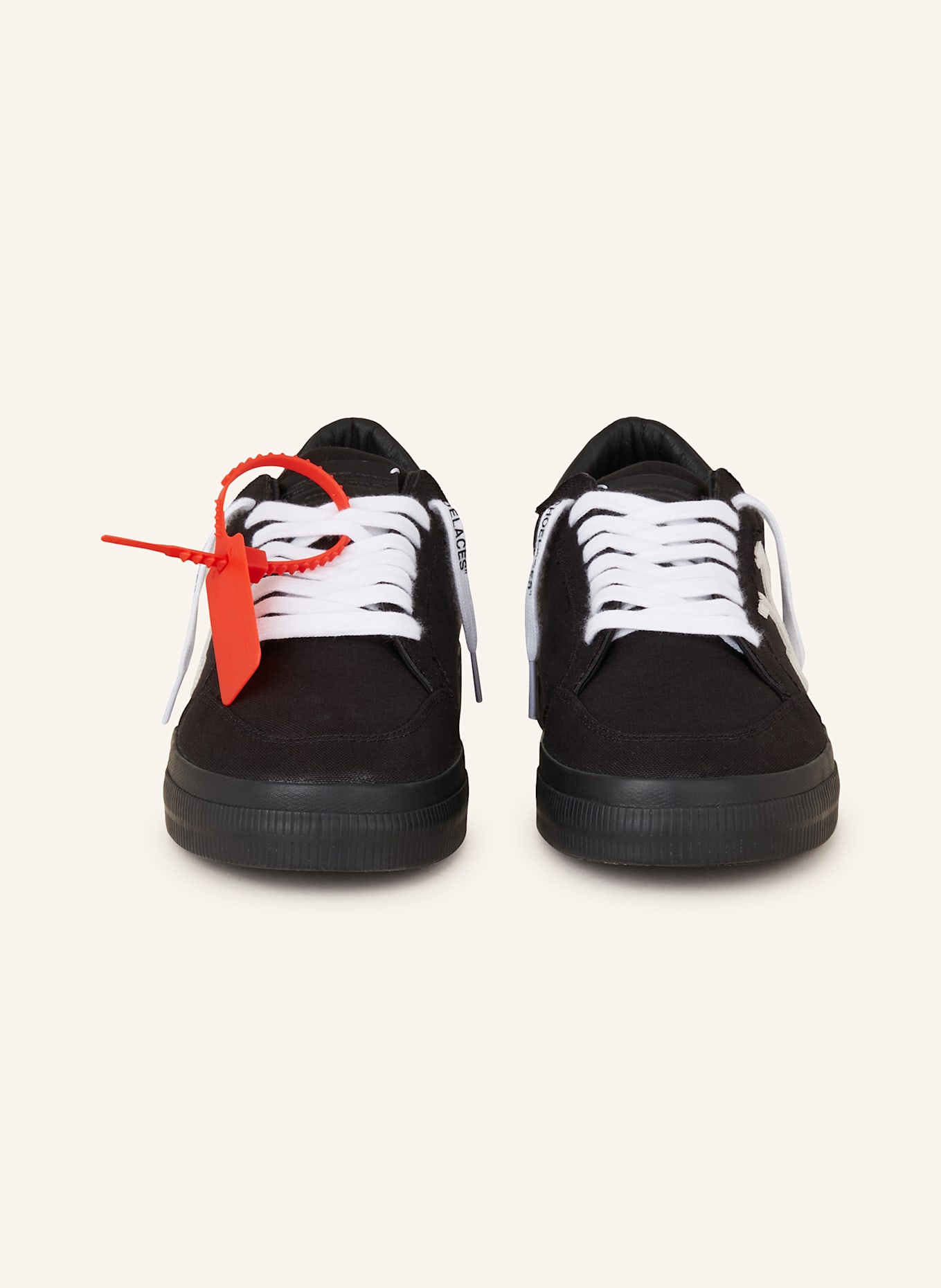 Off White Sneaker NEW LOW VULCANIZED CANVAS in schwarz weiss