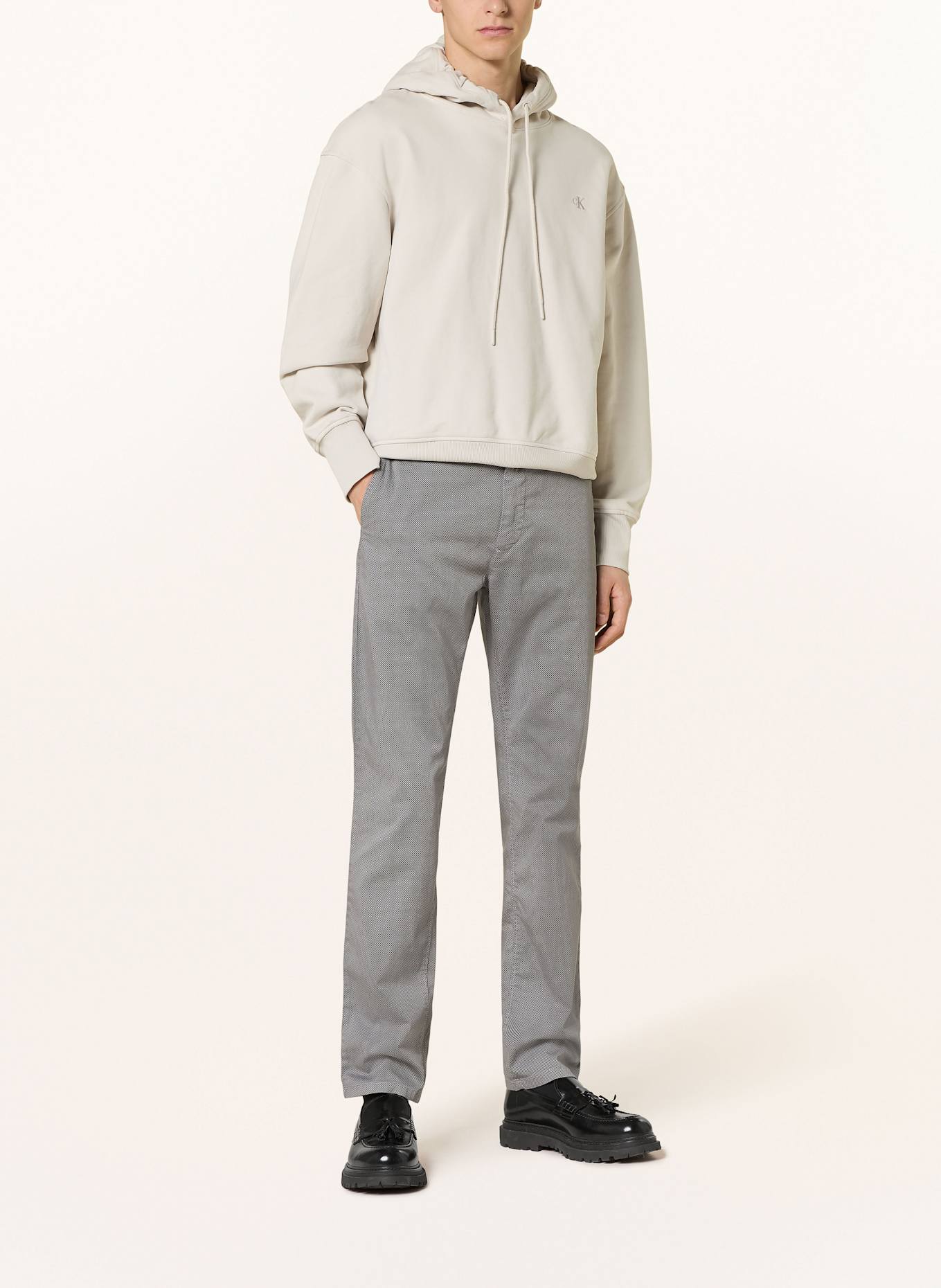 BOSS Chinosy slim fit: SZARY