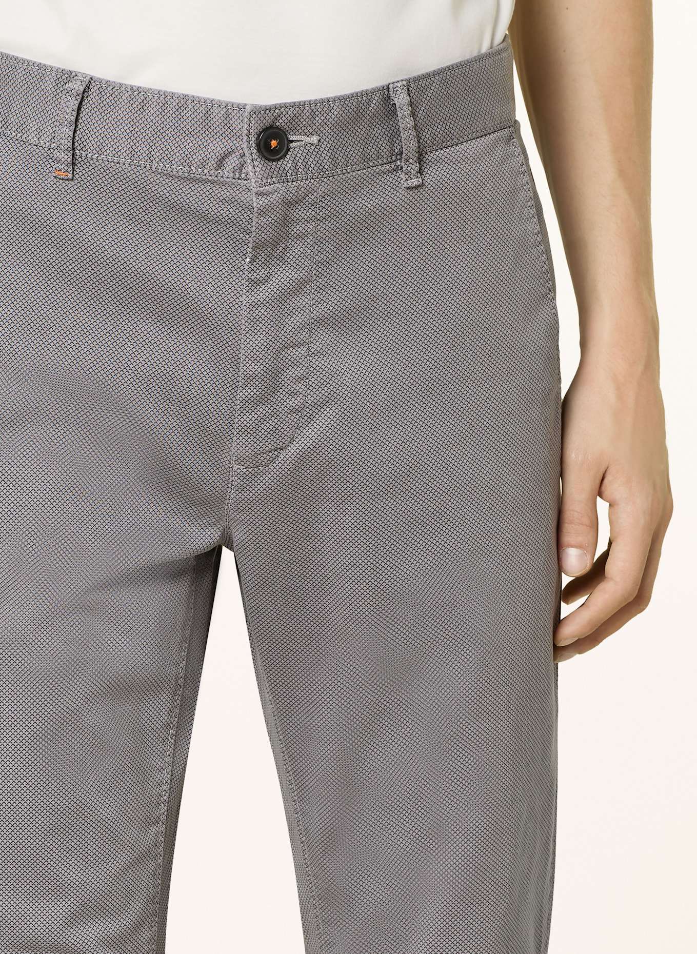 BOSS Chinosy slim fit: SZARY