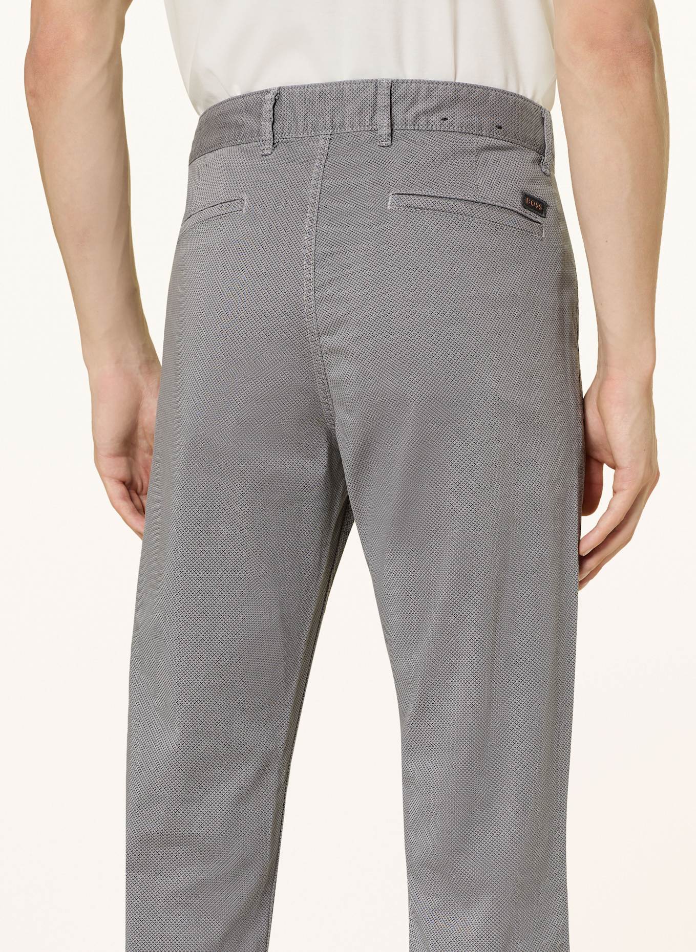 BOSS Chinosy slim fit: SZARY