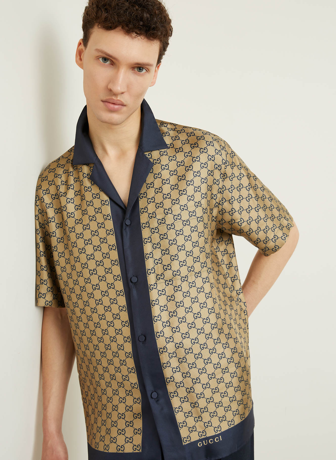 GUCCI Oxford shirt in silk: Gucci Kids GG Supreme touch-strap sneakers
