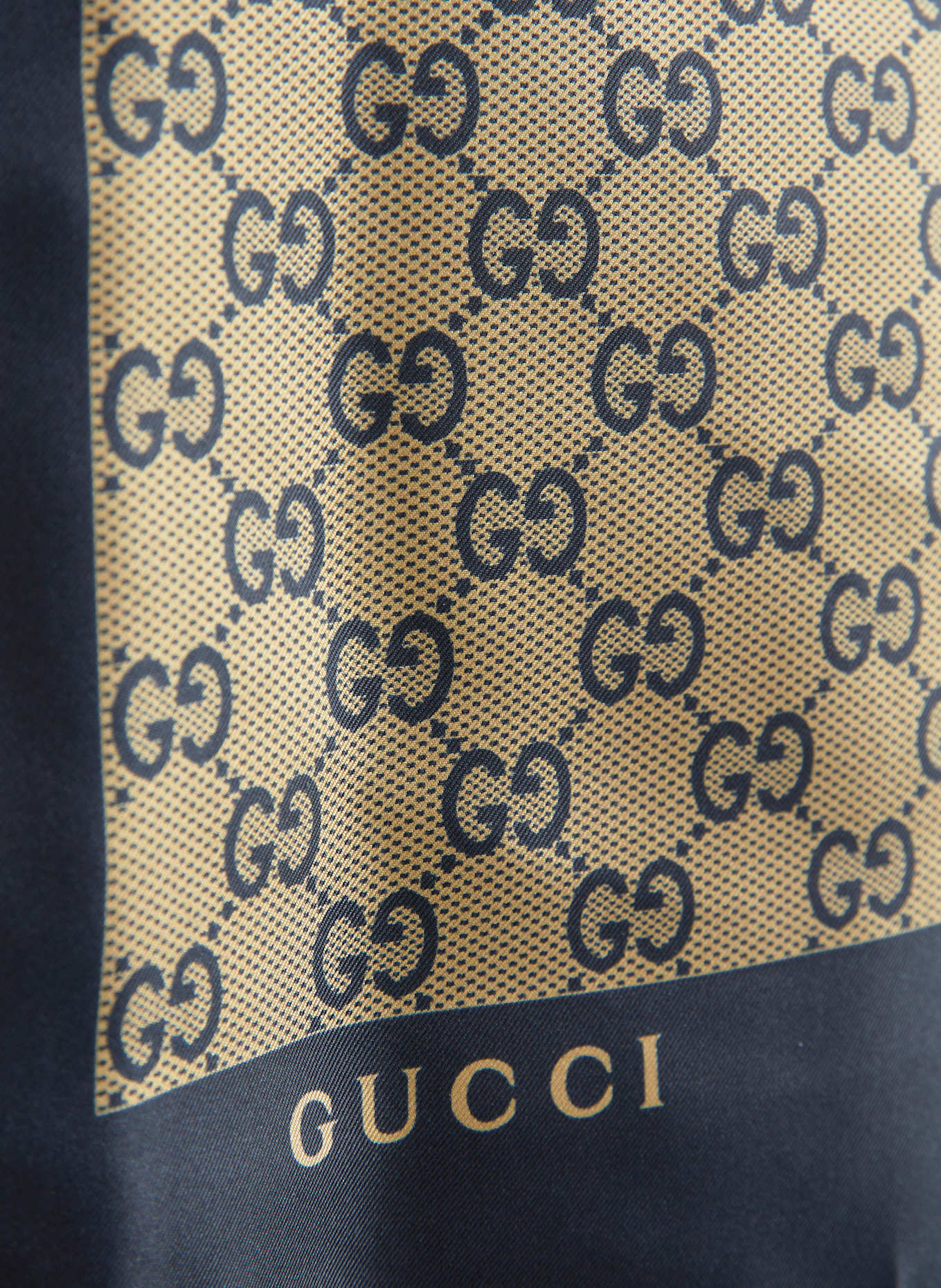 GUCCI Oxford shirt in silk: Gucci Kids GG Supreme touch-strap sneakers