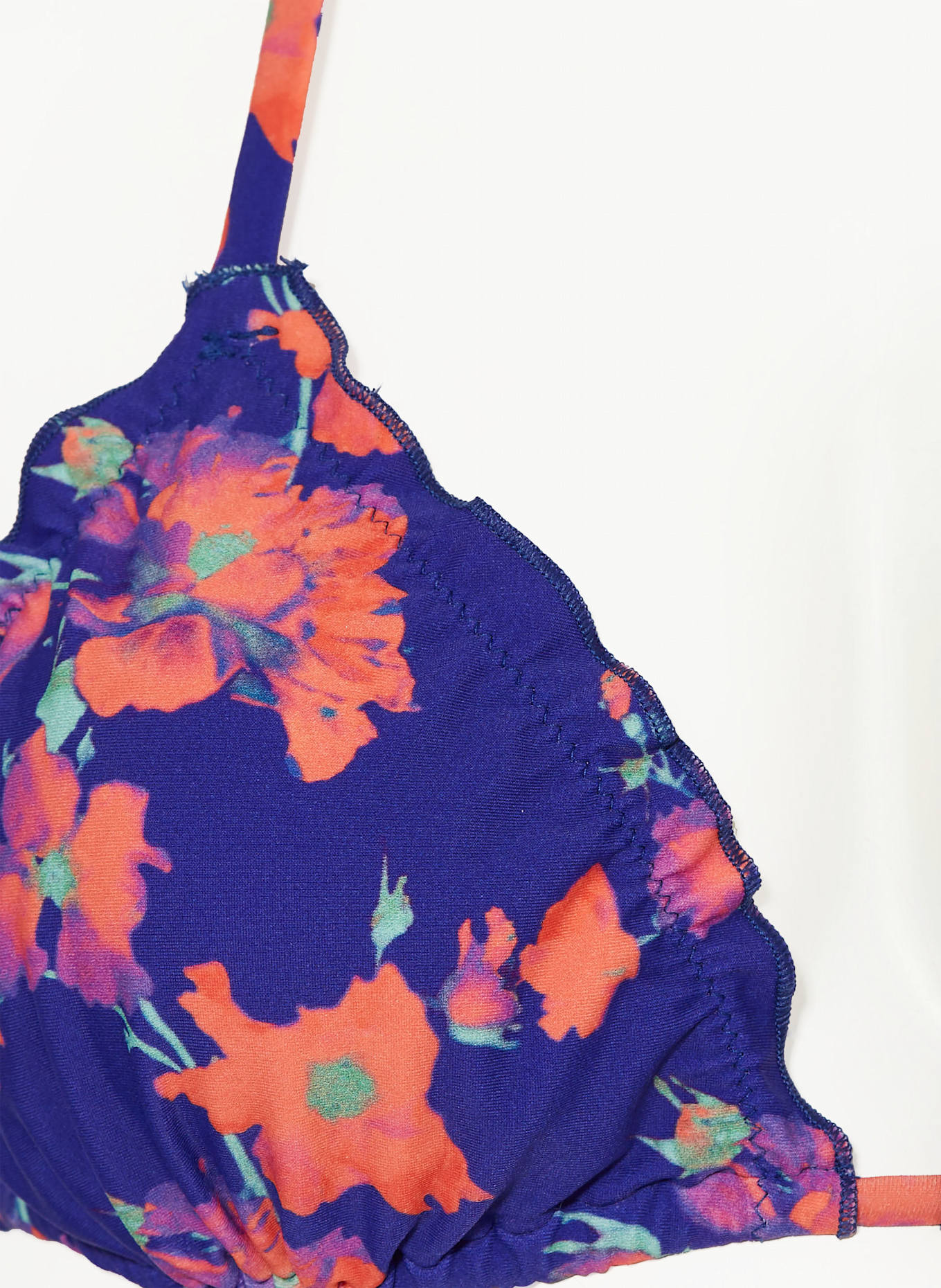 HUGO RUFFLE triangle bikini top, Color: BLUE/ LIGHT RED/ LIGHT GREEN (Image 4)