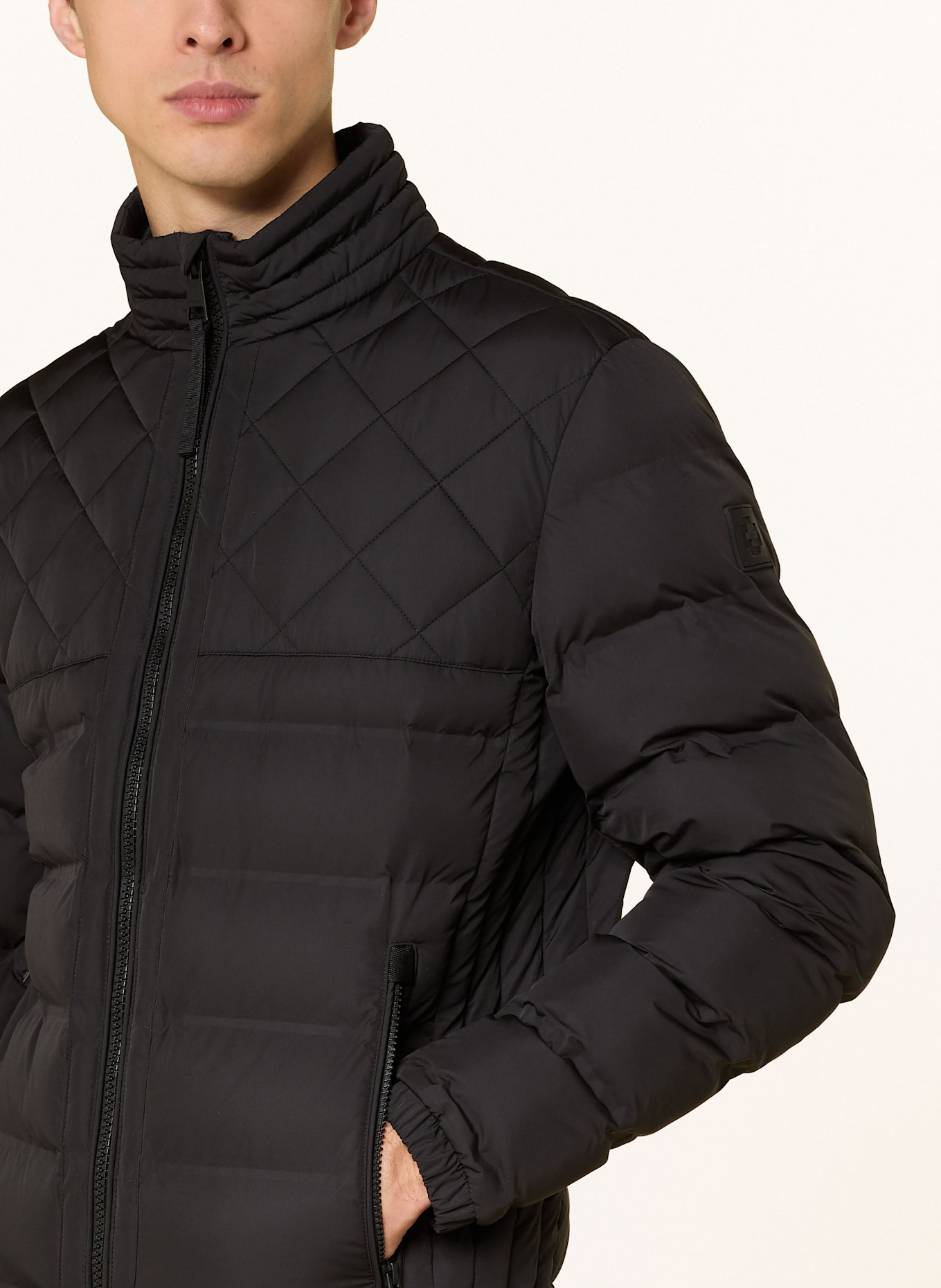STRELLSON Steppjacke CLASON: SCHWARZ