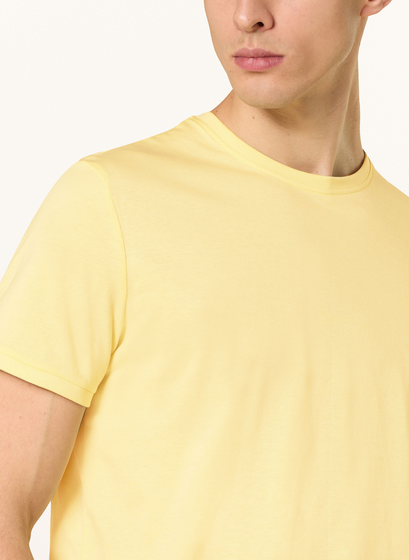 STROKESMAN'S T-shirt: LIGHT YELLOW