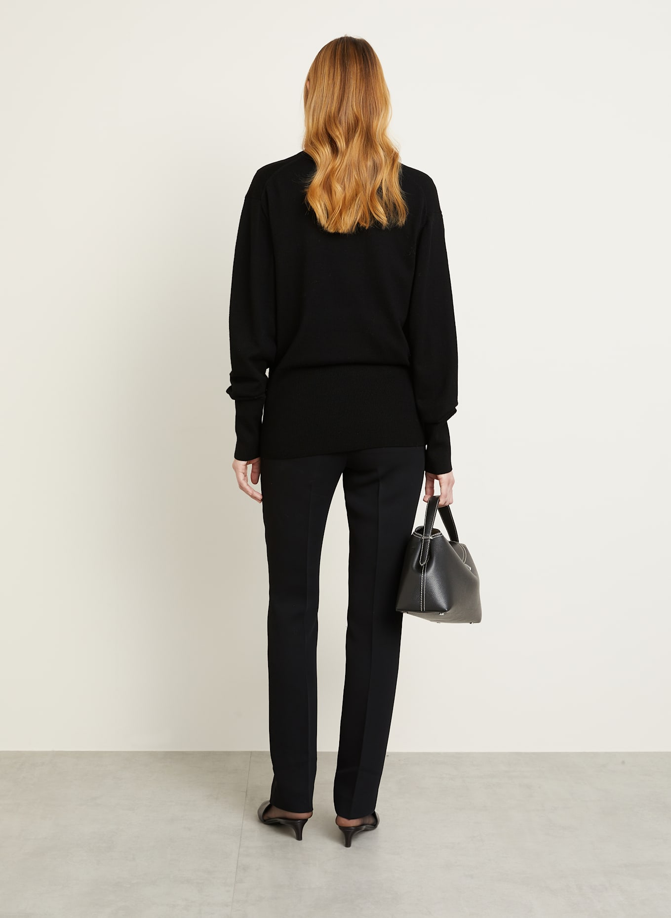 TOTEME Pullover: SCHWARZ