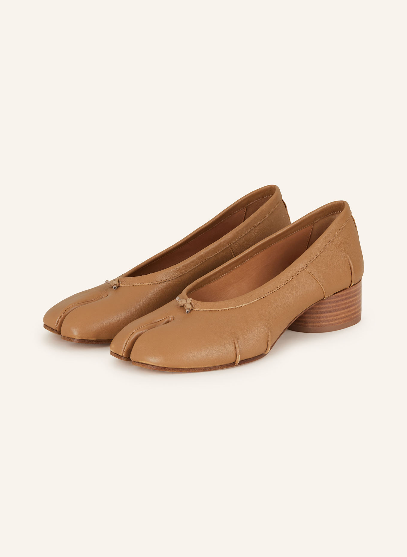Maison Margiela Ballet flats TABI in brown