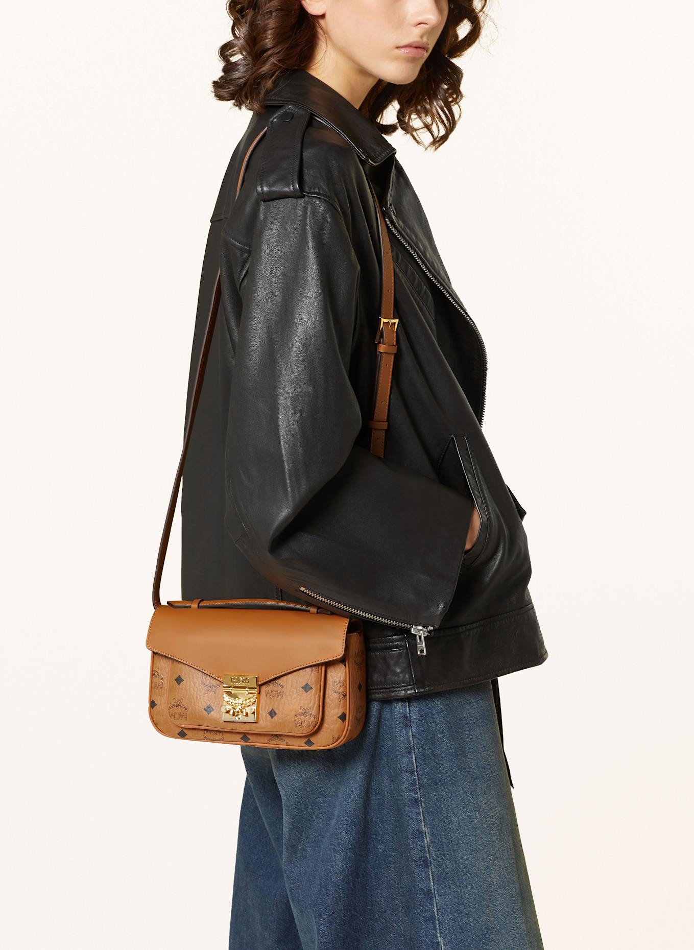 MCM TRACY VI MEDIUM crossbody bag, Color: COGNAC (Image 5)
