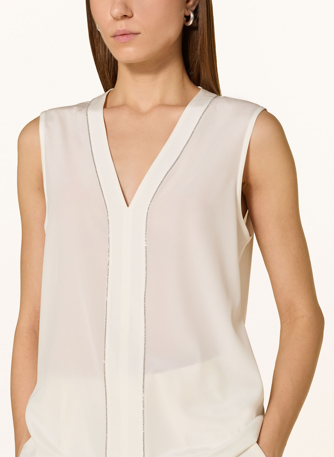 PESERICO Blouse top made of silk with decorative beads: WHITE