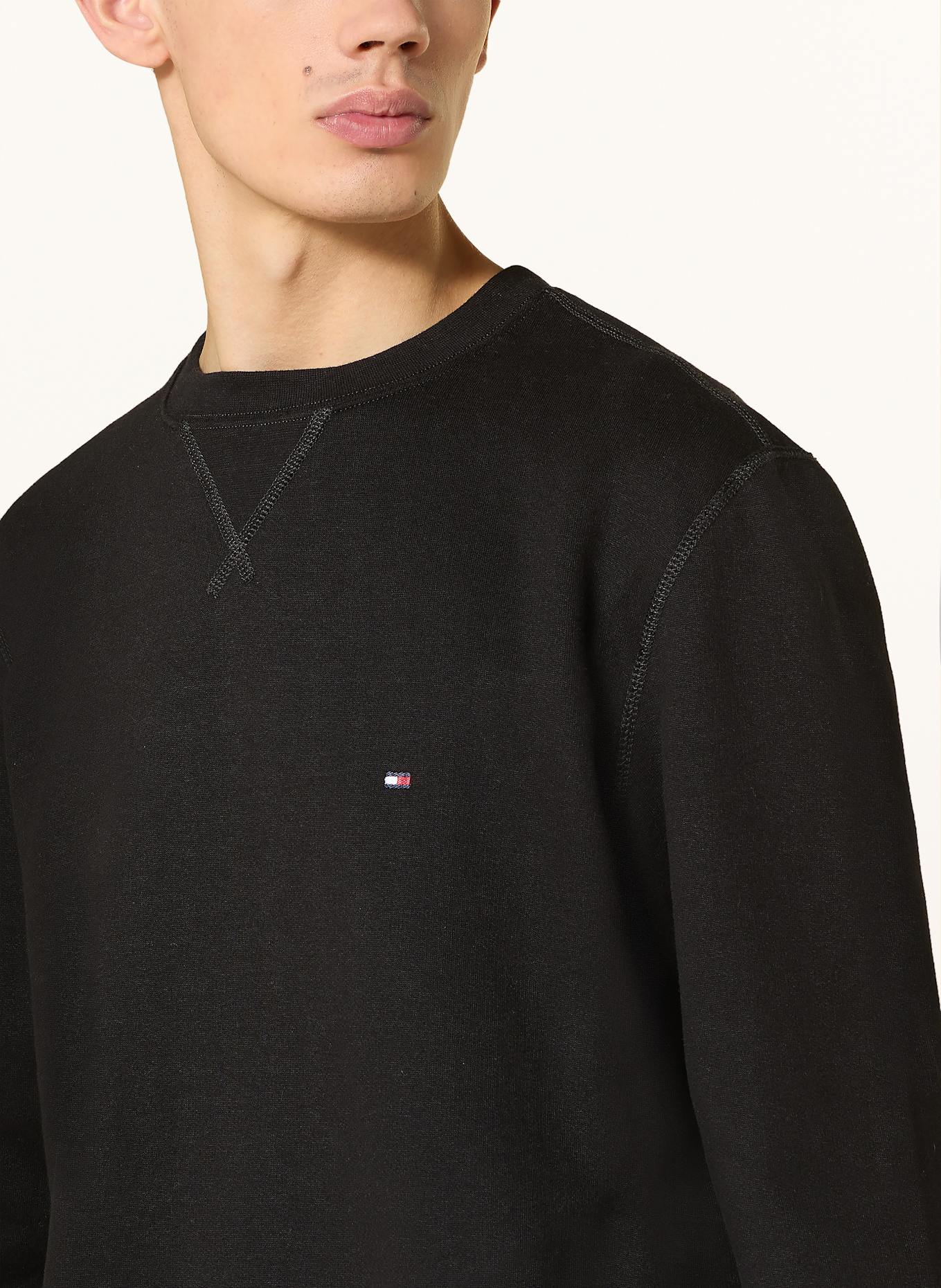 TOMMY HILFIGER Sweatshirt: SCHWARZ