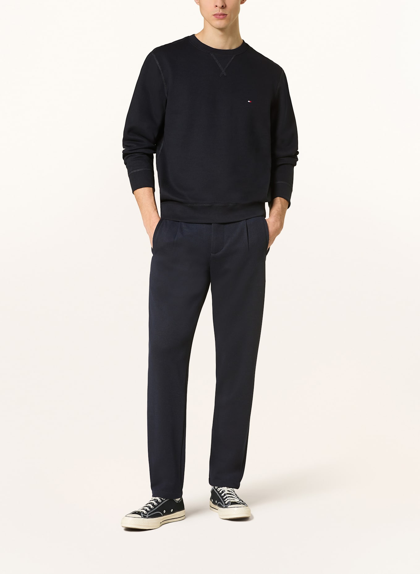 TOMMY HILFIGER Sweatshirt: DUNKELBLAU