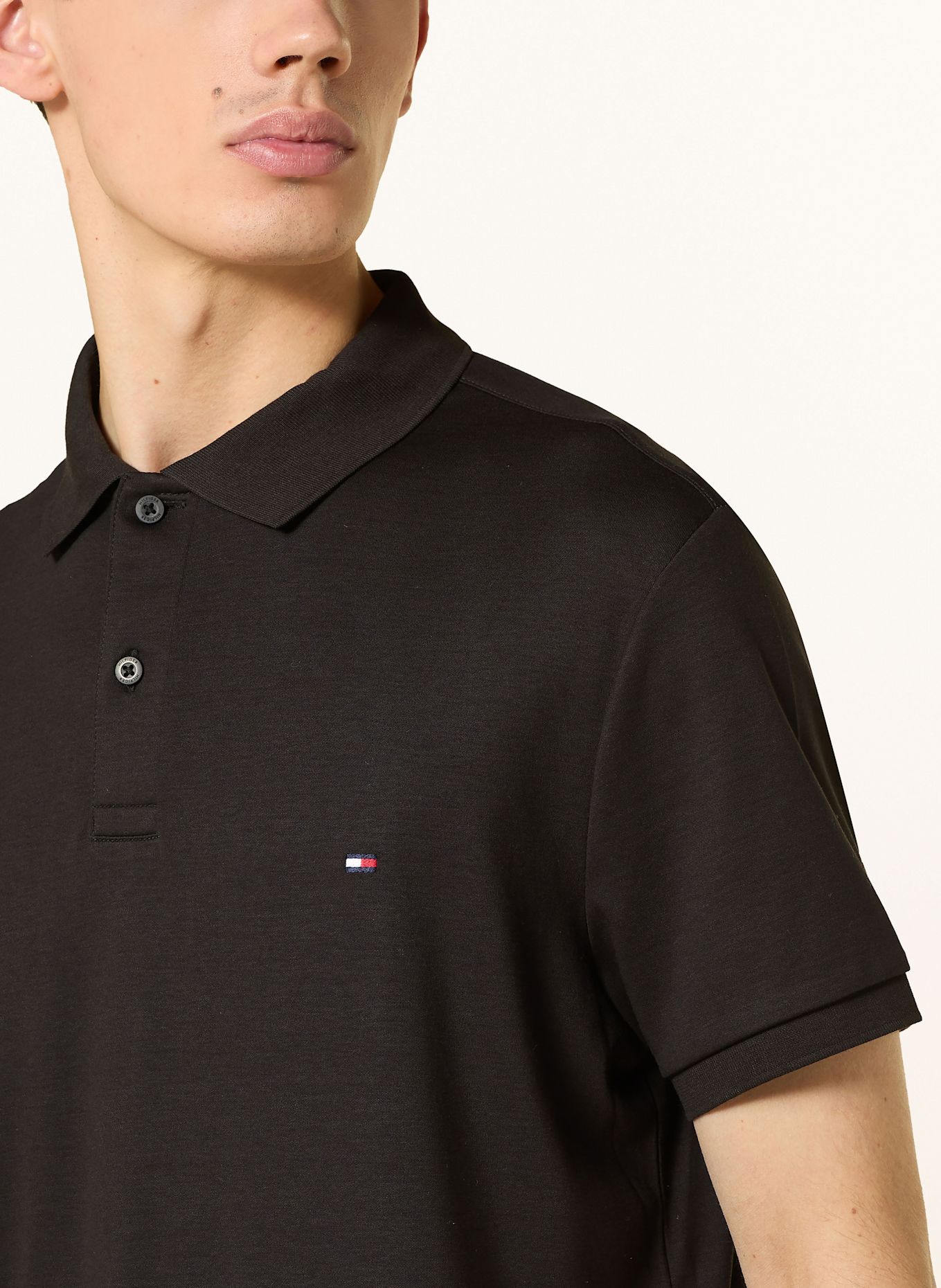 TOMMY HILFIGER Jersey-Poloshirt Regular Fit: SCHWARZ
