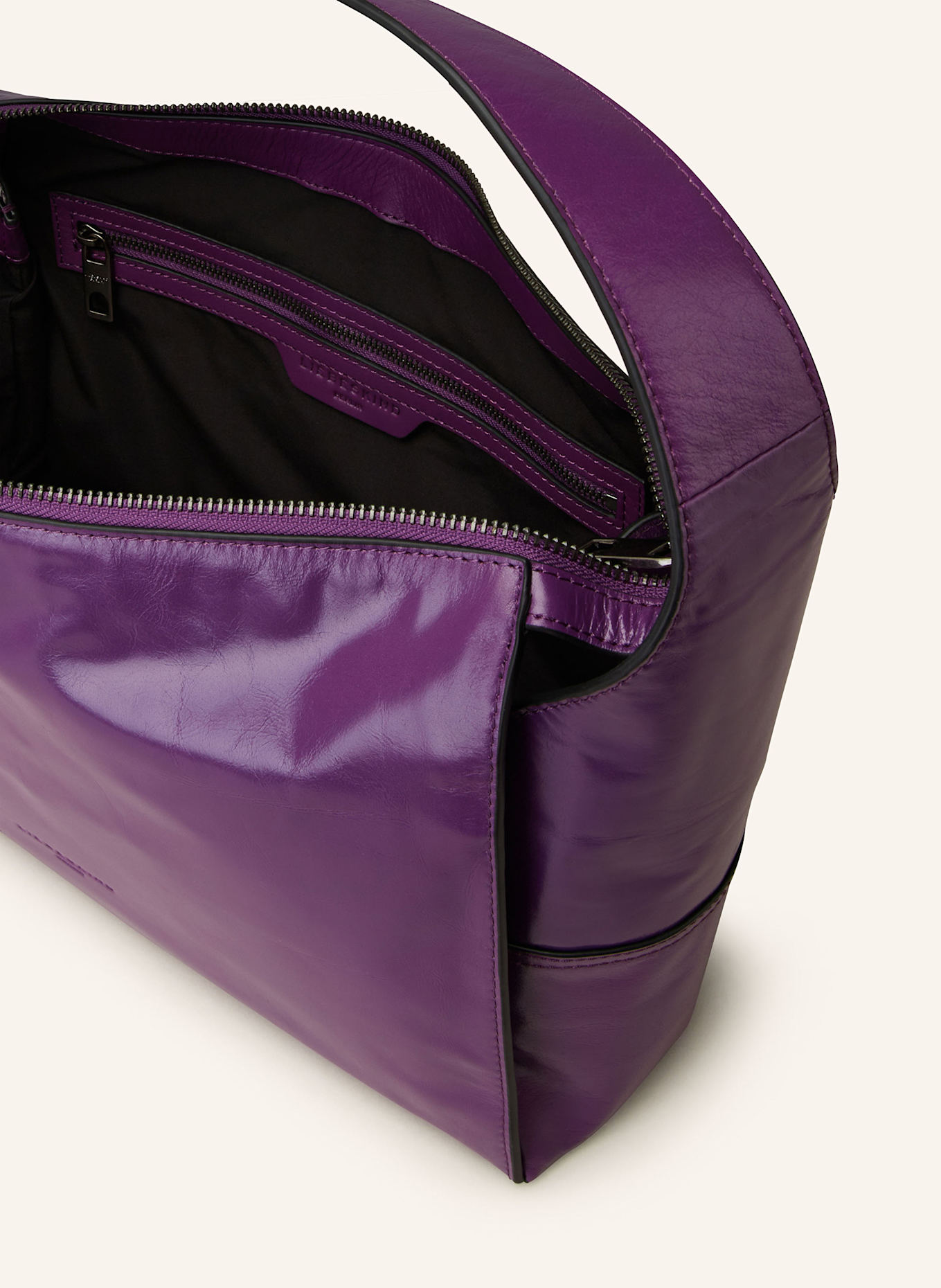 LIEBESKIND Hobo bag LOU MEDIUM: PURPLE