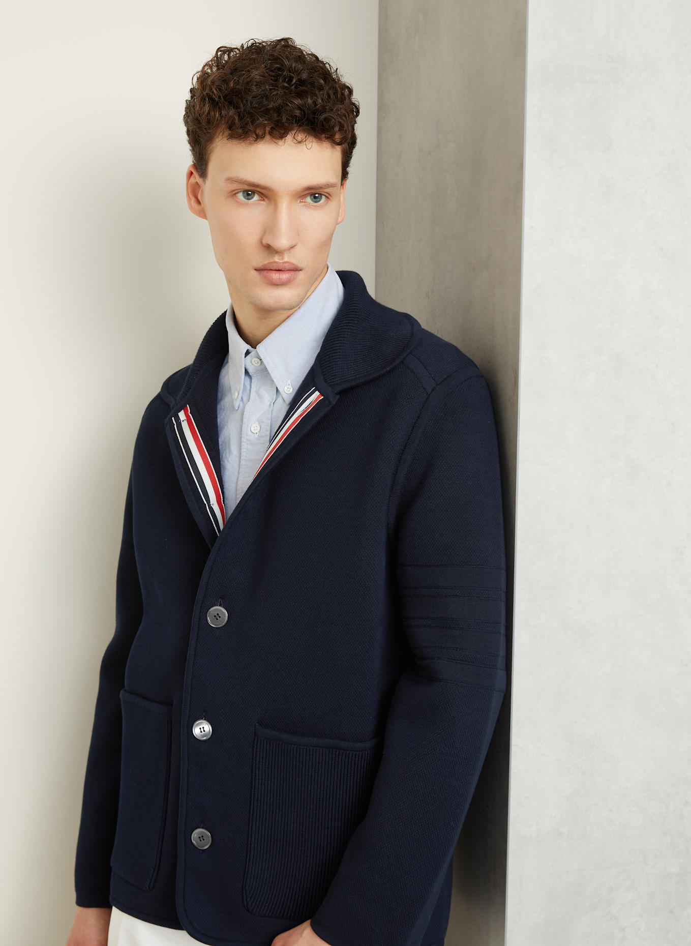 THOM BROWNE. Strickjacke: DUNKELBLAU