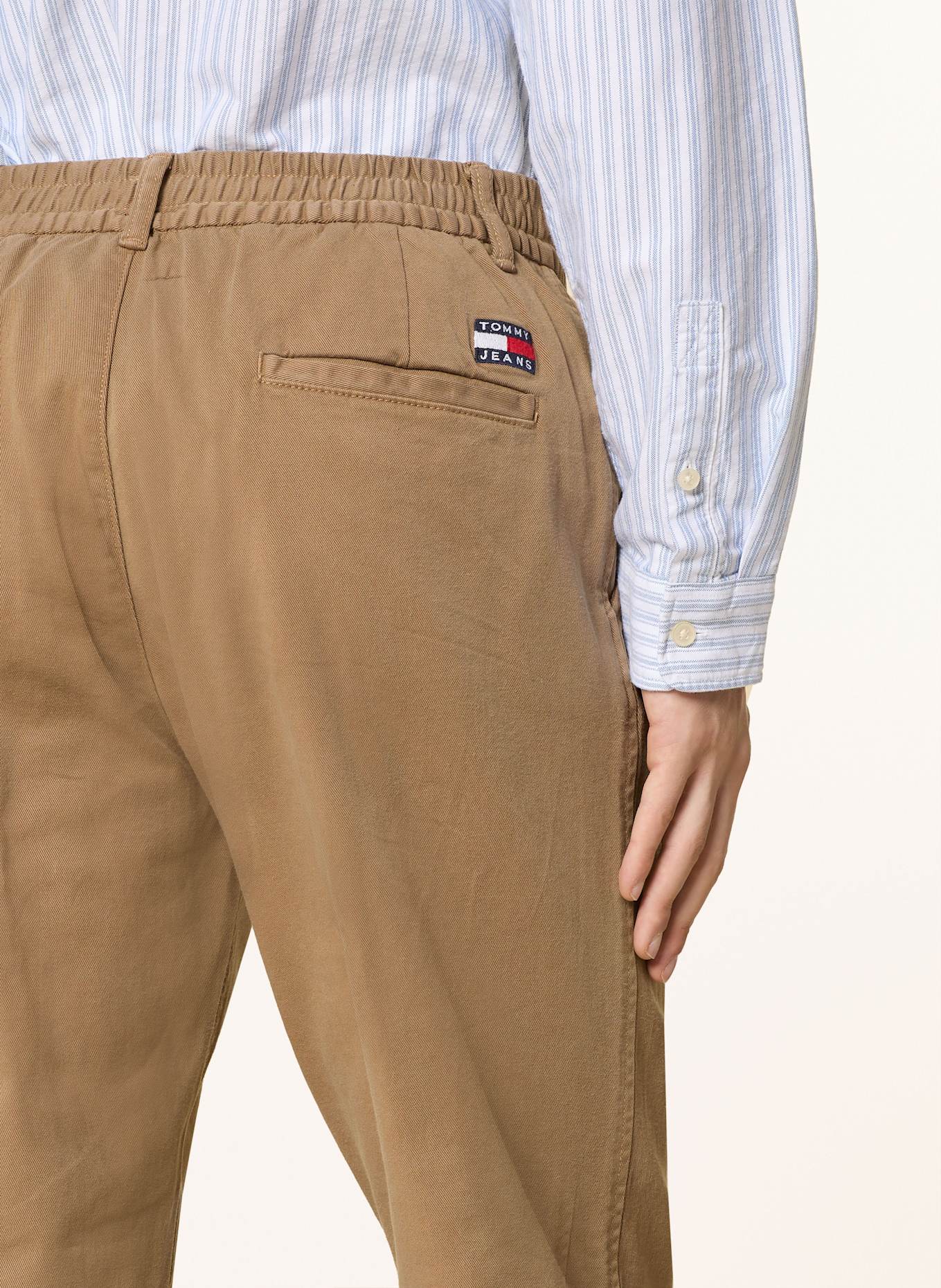 TOMMY JEANS Chino Relaxed Fit: VELBLOUDÍ
