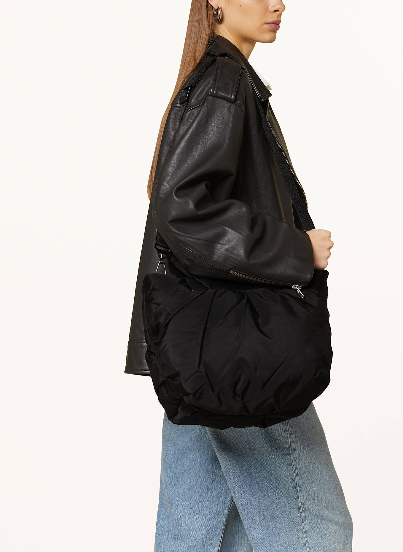 Vee Collective Shopper CABA: SCHWARZ