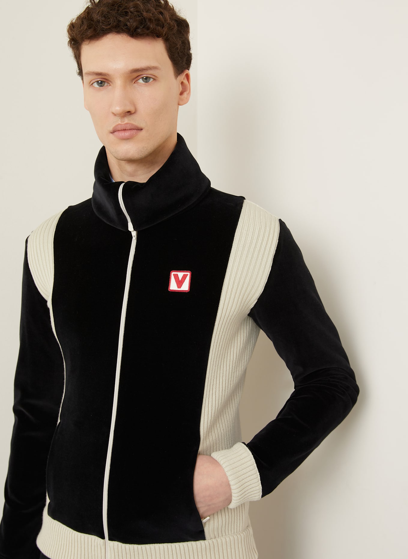 ジャケット・アウター 00ss VALENTINO velours jacket s-l1600.jpg