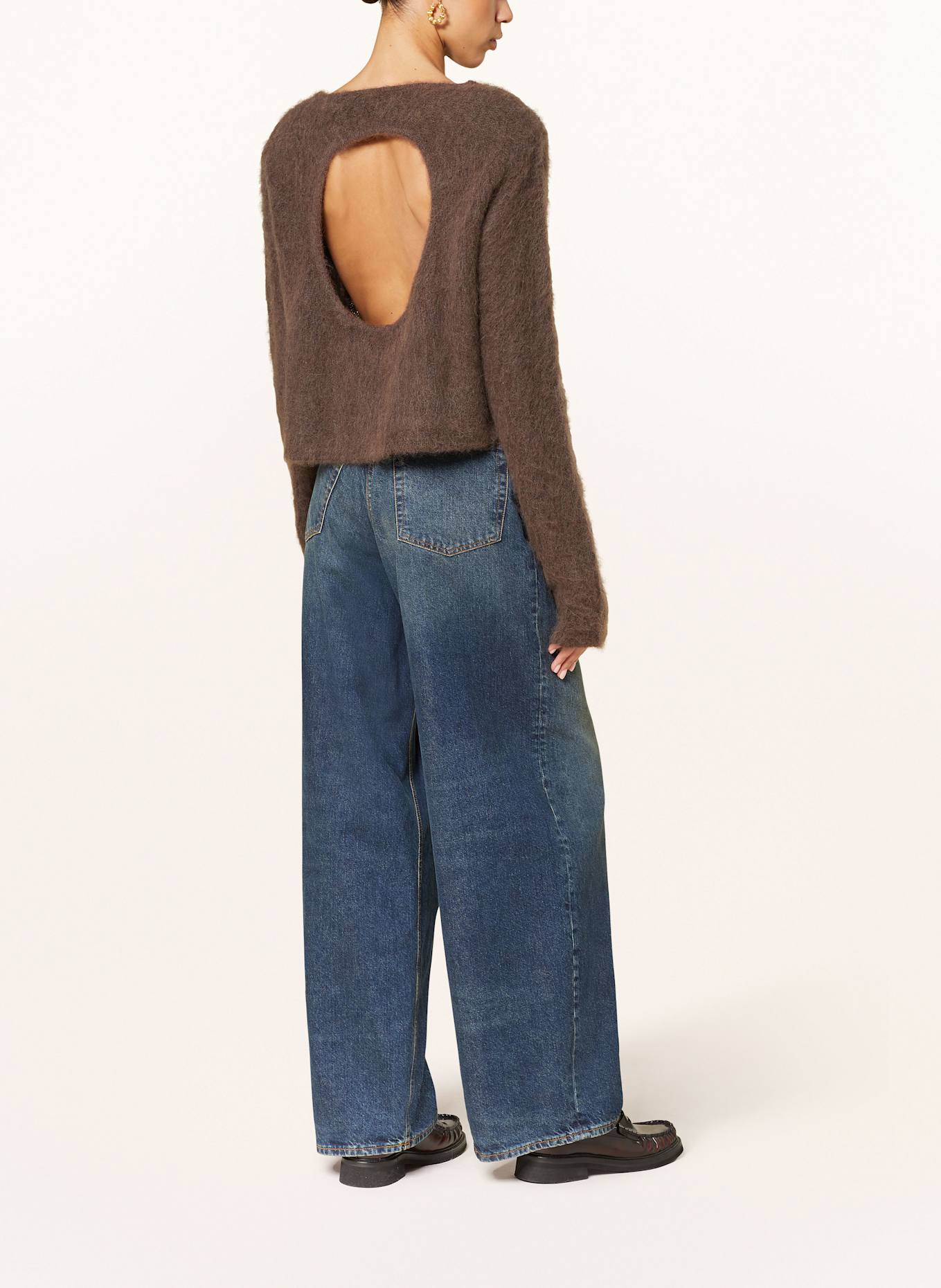 by Aylin Koenig ISABELLE alpaca sweater with cut-out: BROWN