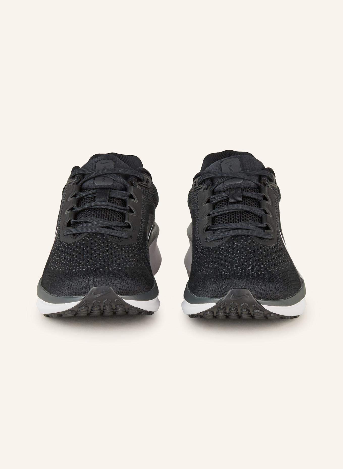 Nike Laufschuhe AIR WINFLO 11: SCHWARZ/ WEISS