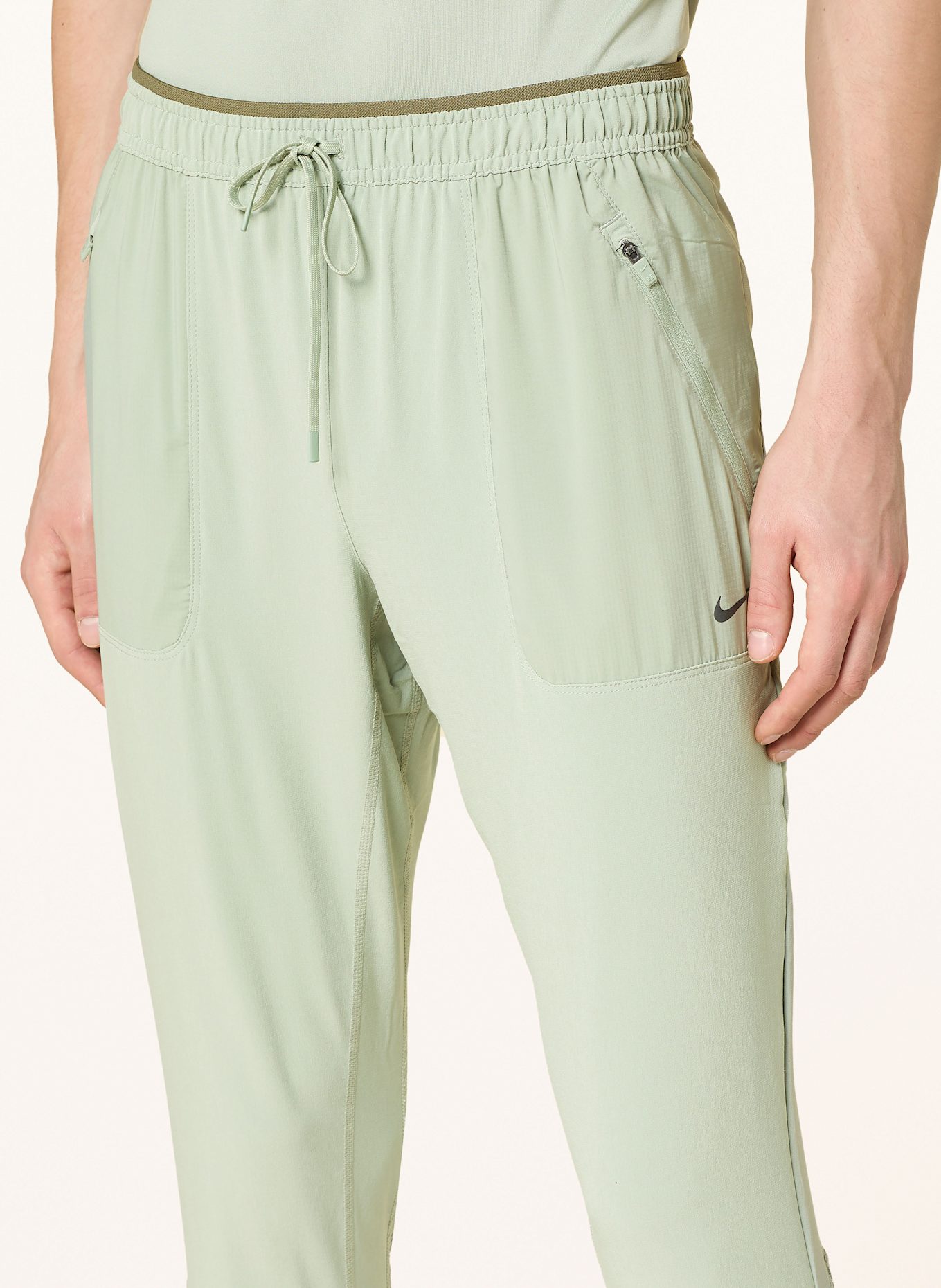 Nike PHENOM RUN running pants: LIGHT GREEN
