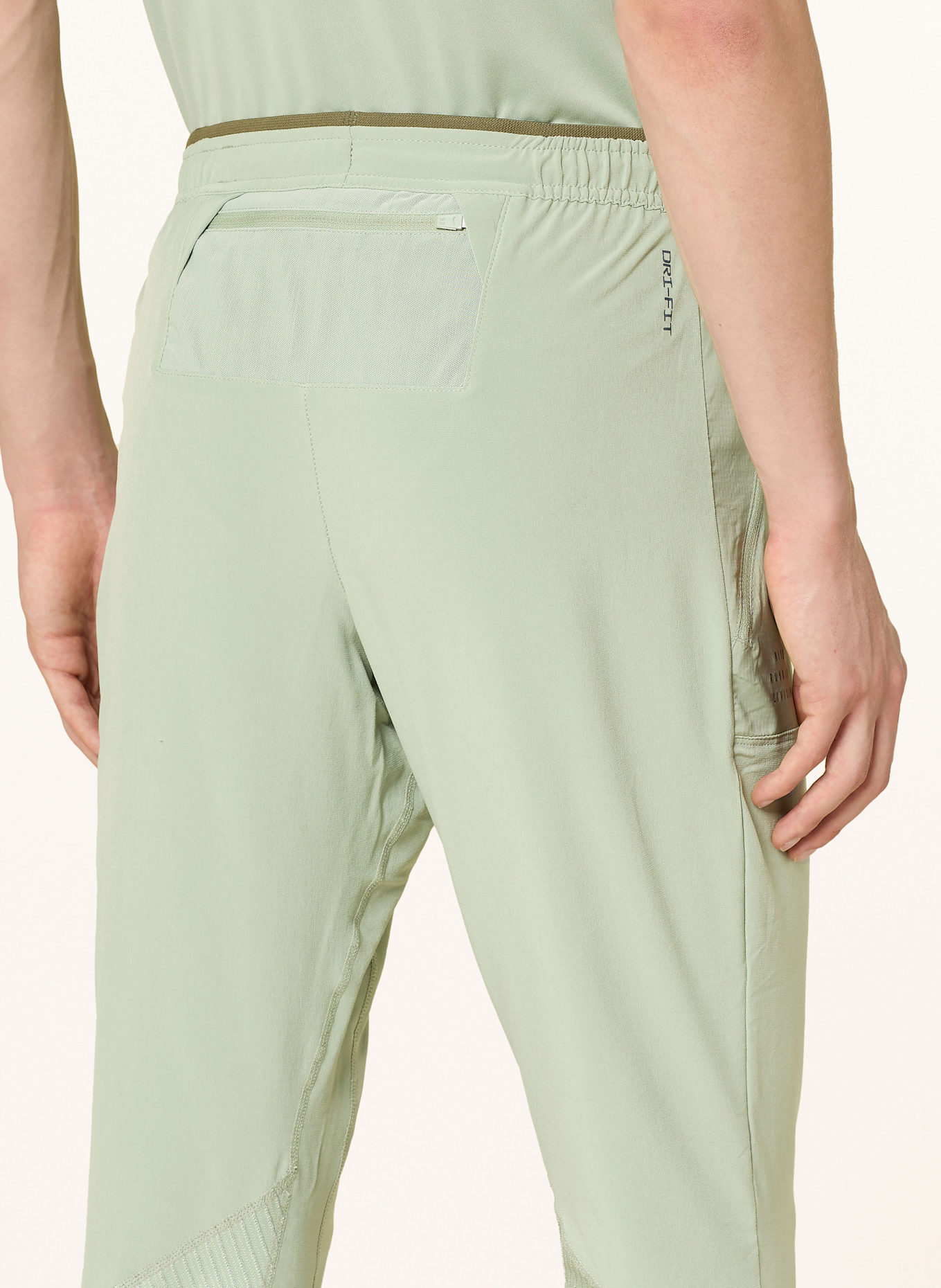 Nike PHENOM RUN running pants: LIGHT GREEN