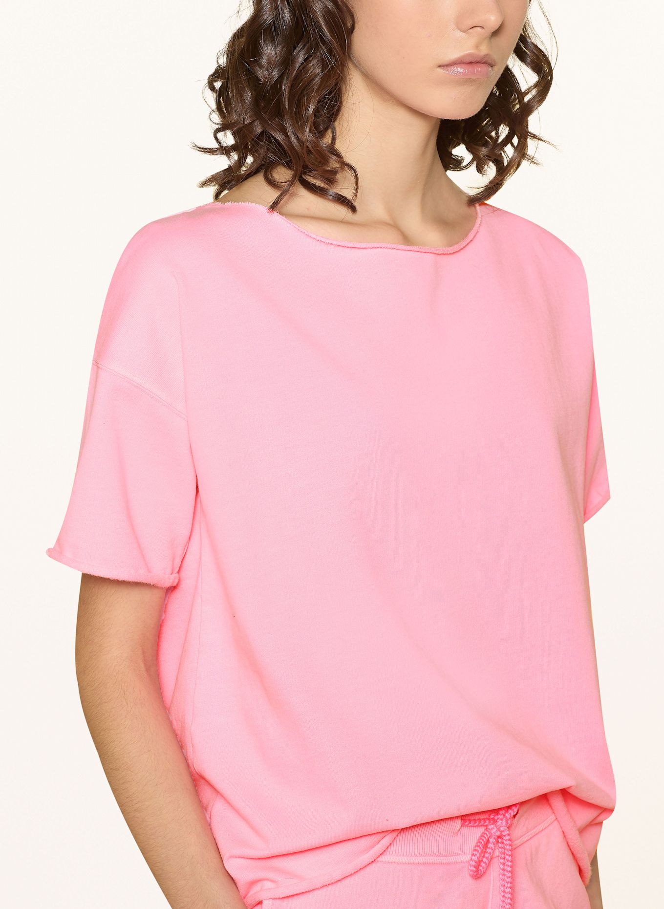 Juvia Sweatshirt KAYA, Color: NEON PINK (Image 4)