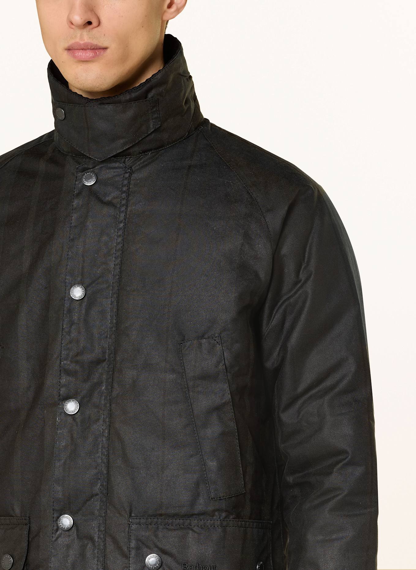Barbour Parka: BLACK