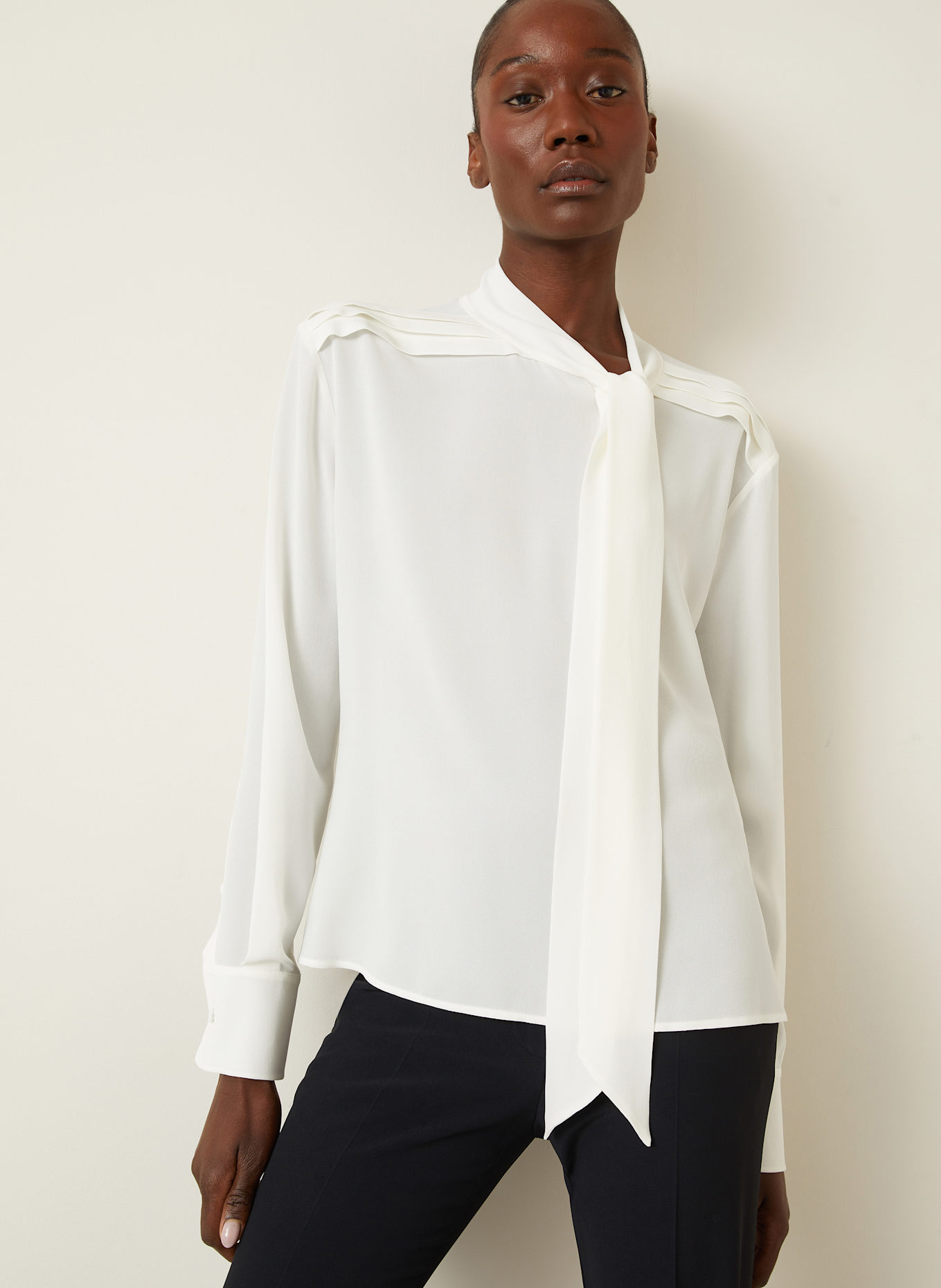 McQUEEN Seidenbluse mit Schluppe: ECRU