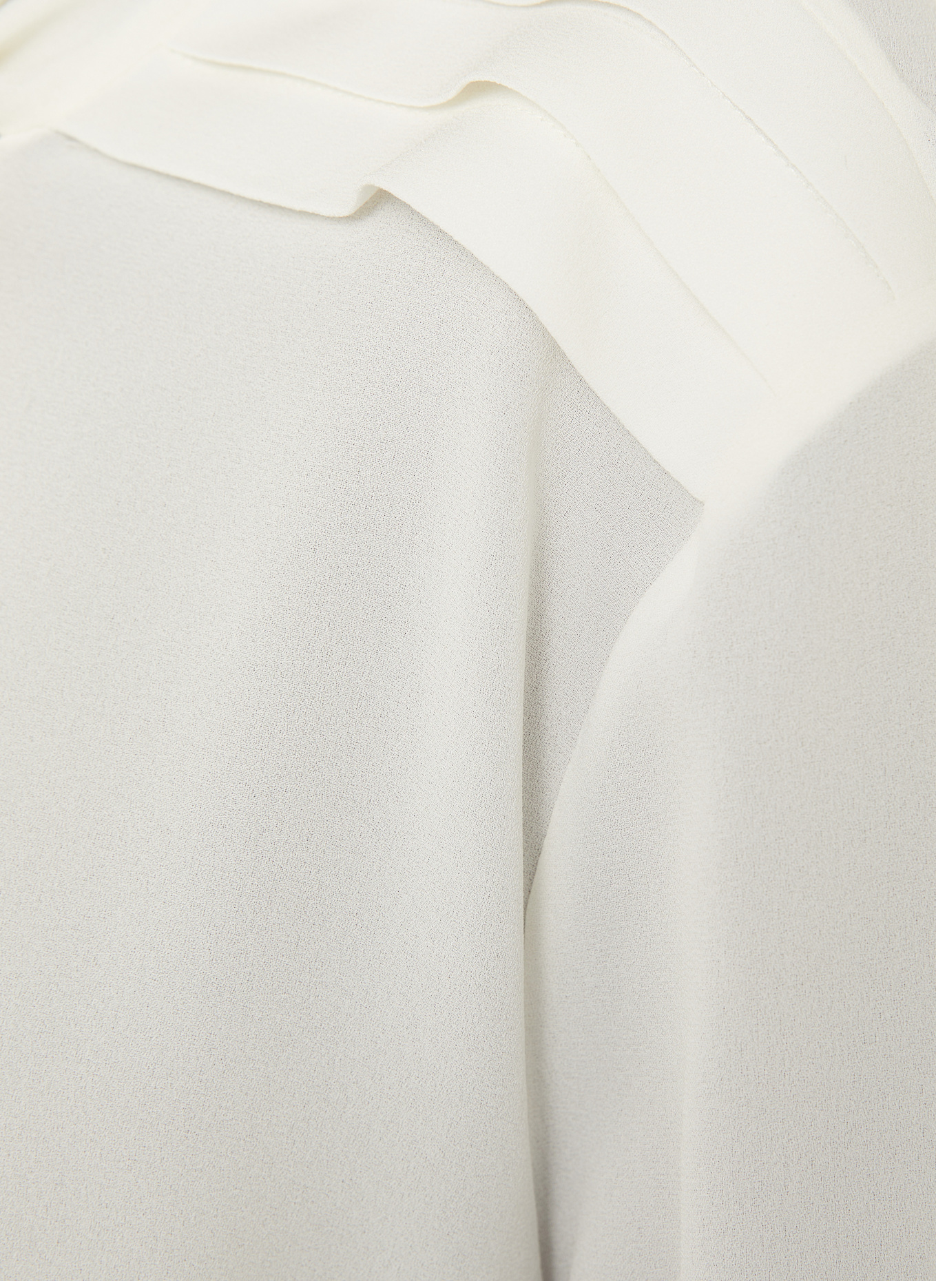 McQUEEN Seidenbluse mit Schluppe: ECRU