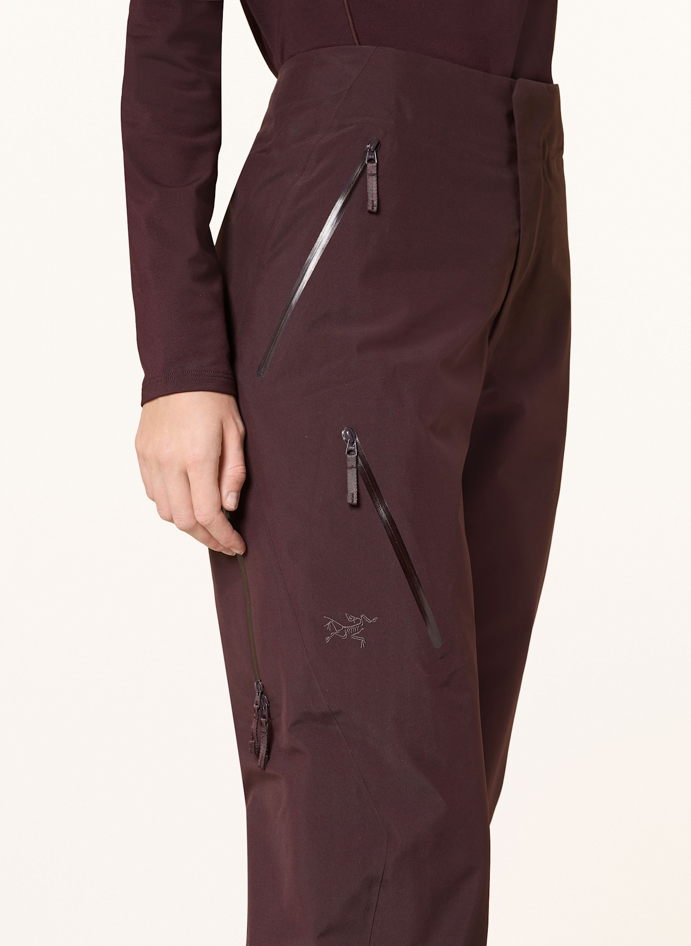 ARC'TERYX Hardshell-Skihose NITA: DUNKELROT