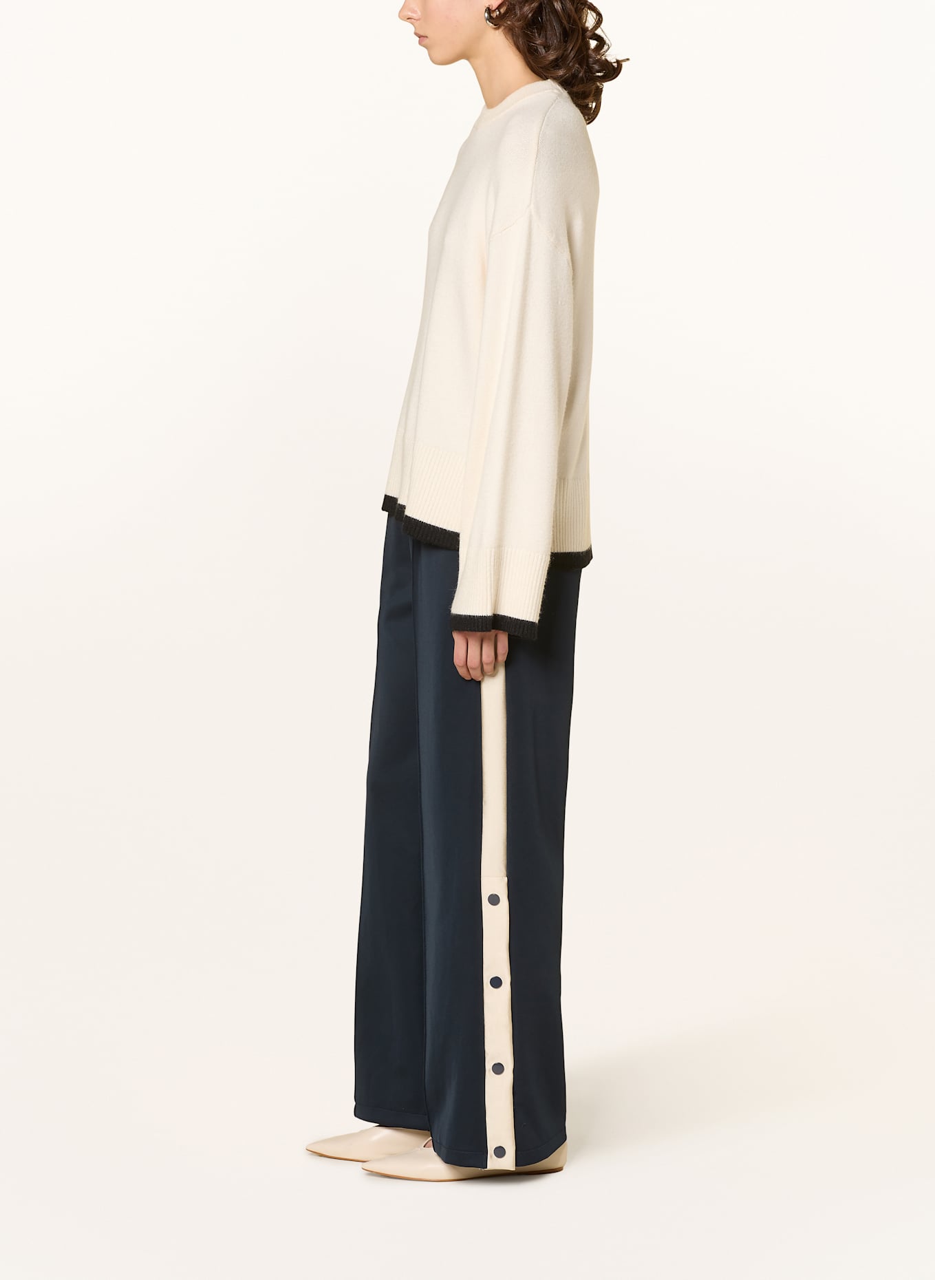 NEO NOIR Jogger style trousers PUGGY, Color: Calça Jeans Deep Blue Slouch (Image 4)