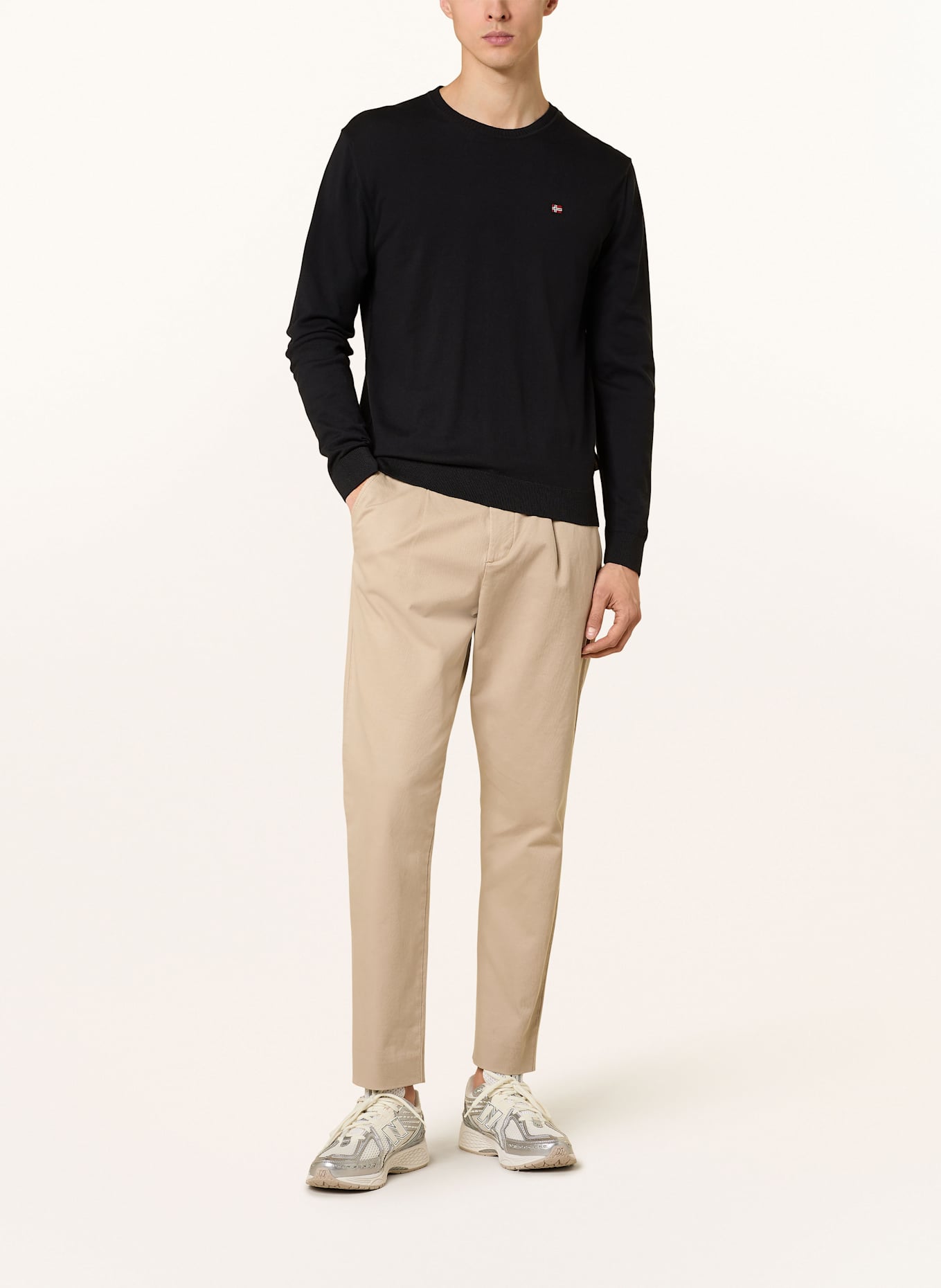 NAPAPIJRI Sweater DECATUR: BLACK