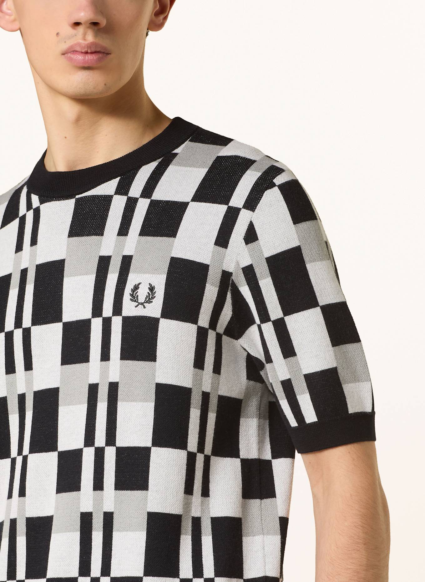 FRED PERRY Strickshirt: SCHWARZ / BLAU / GRAU