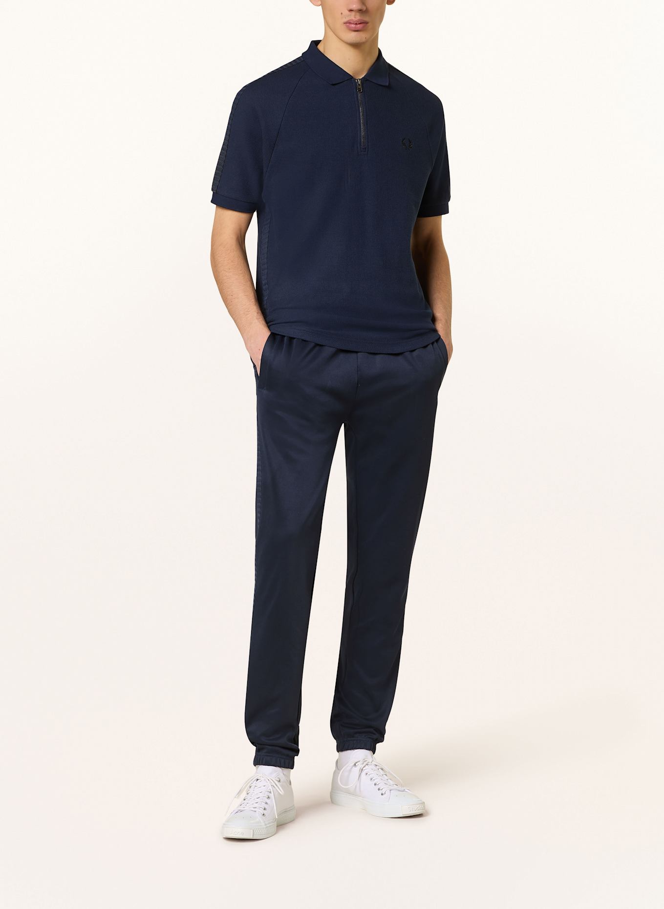 FRED PERRY Piqué polo shirt: DARK BLUE