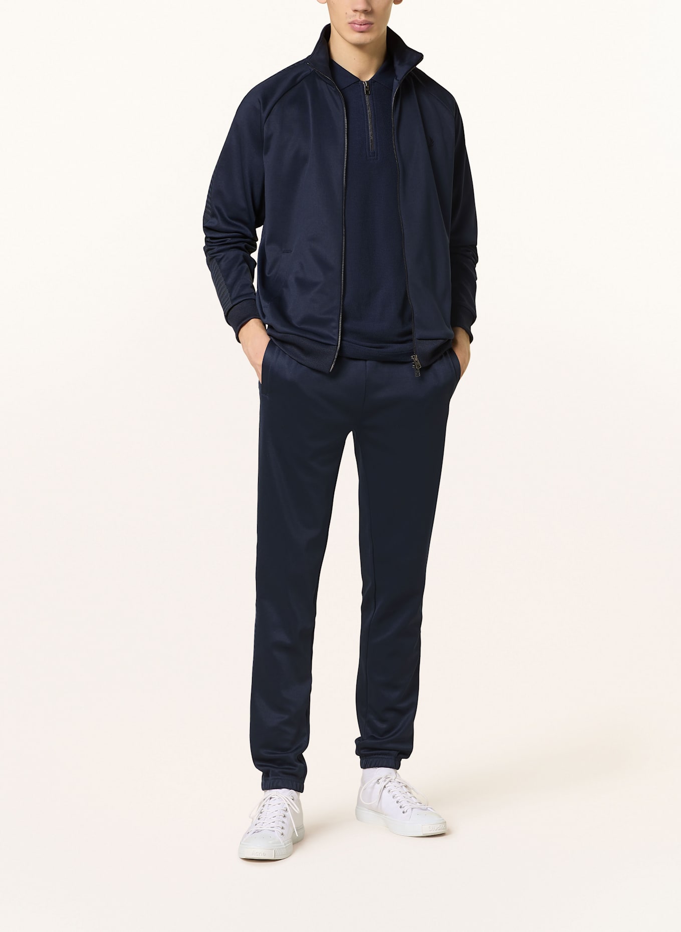 FRED PERRY Chinosy z dodatkiem lnu: GRANATOWY