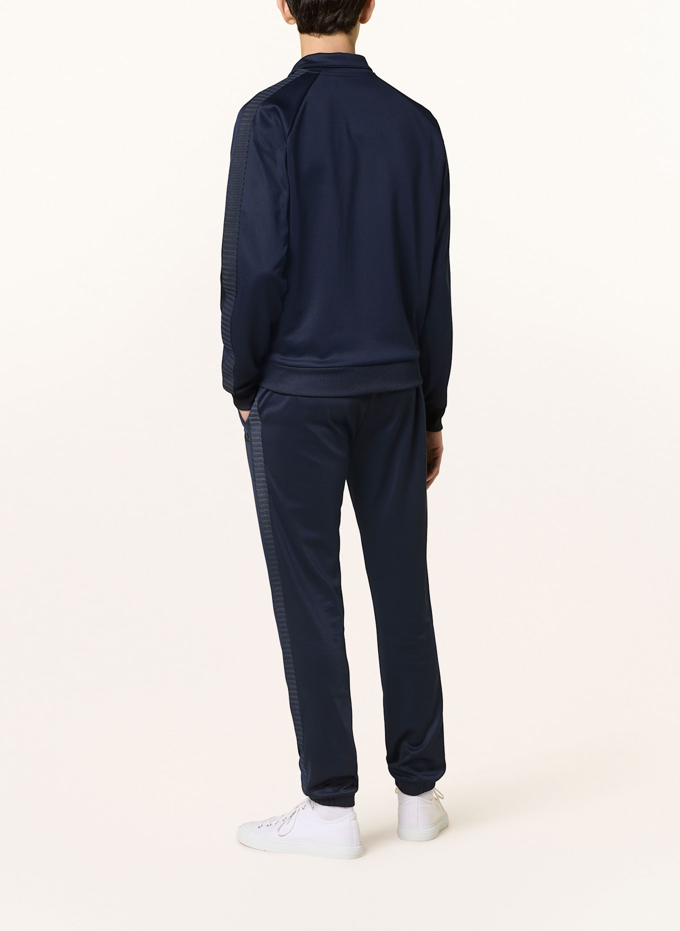 FRED PERRY Chinosy z dodatkiem lnu: GRANATOWY