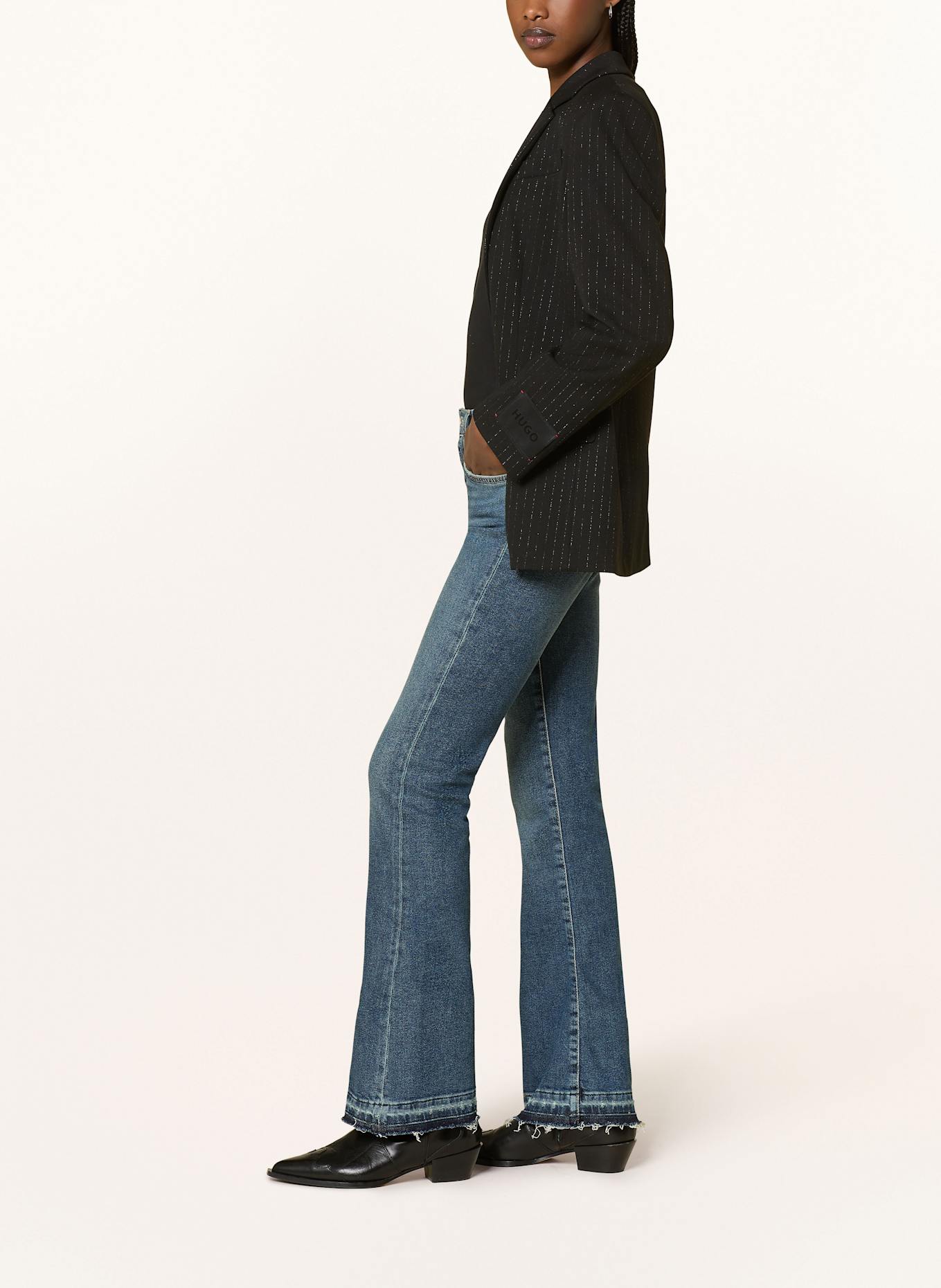 7 for all mankind Bootcut džíny BOOTCUT TAILORLESS BAY WITH UNROLLED HEM: Podrobnosti k vybrané akci