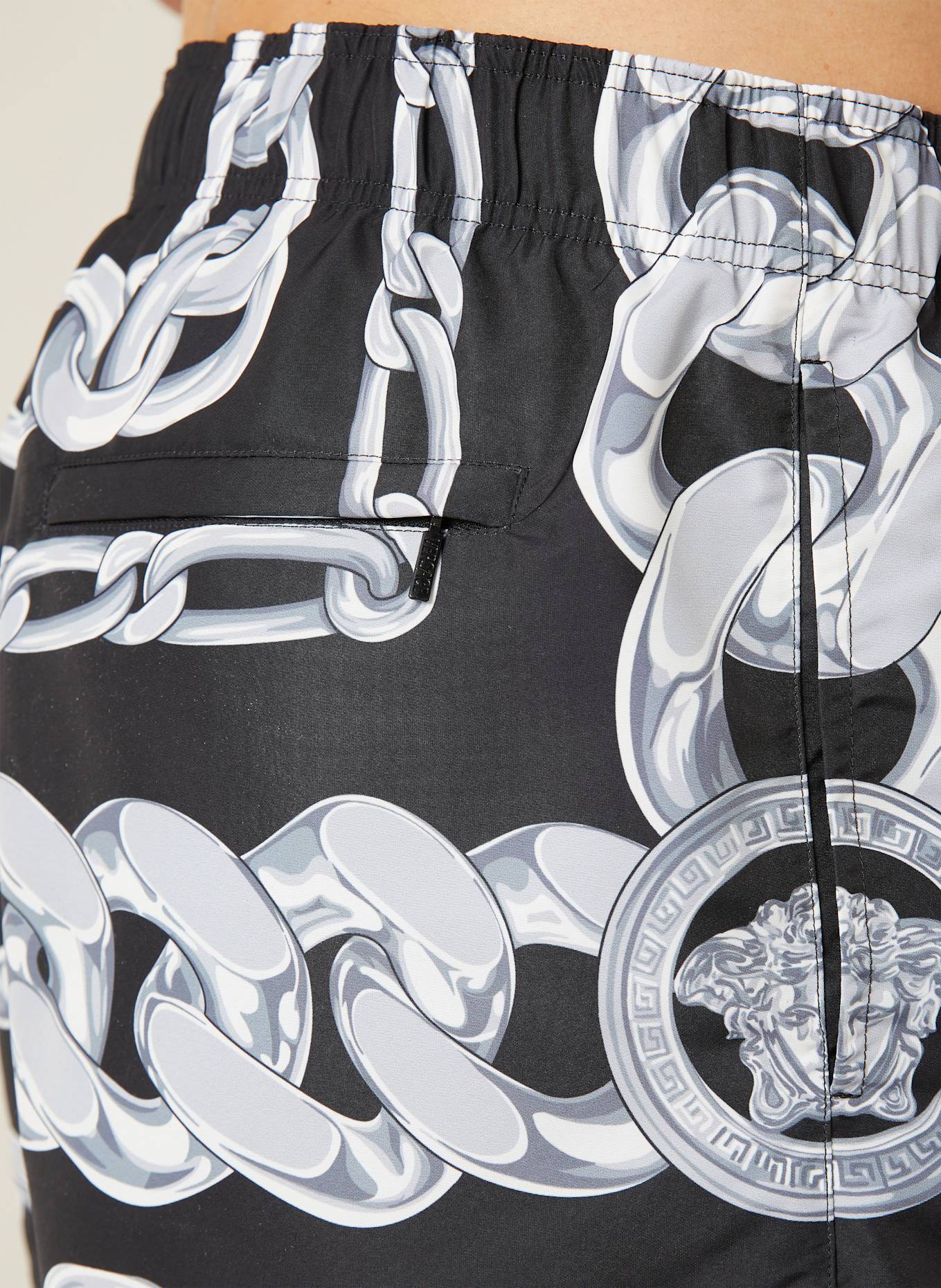 VERSACE Badeshorts: Home & Living