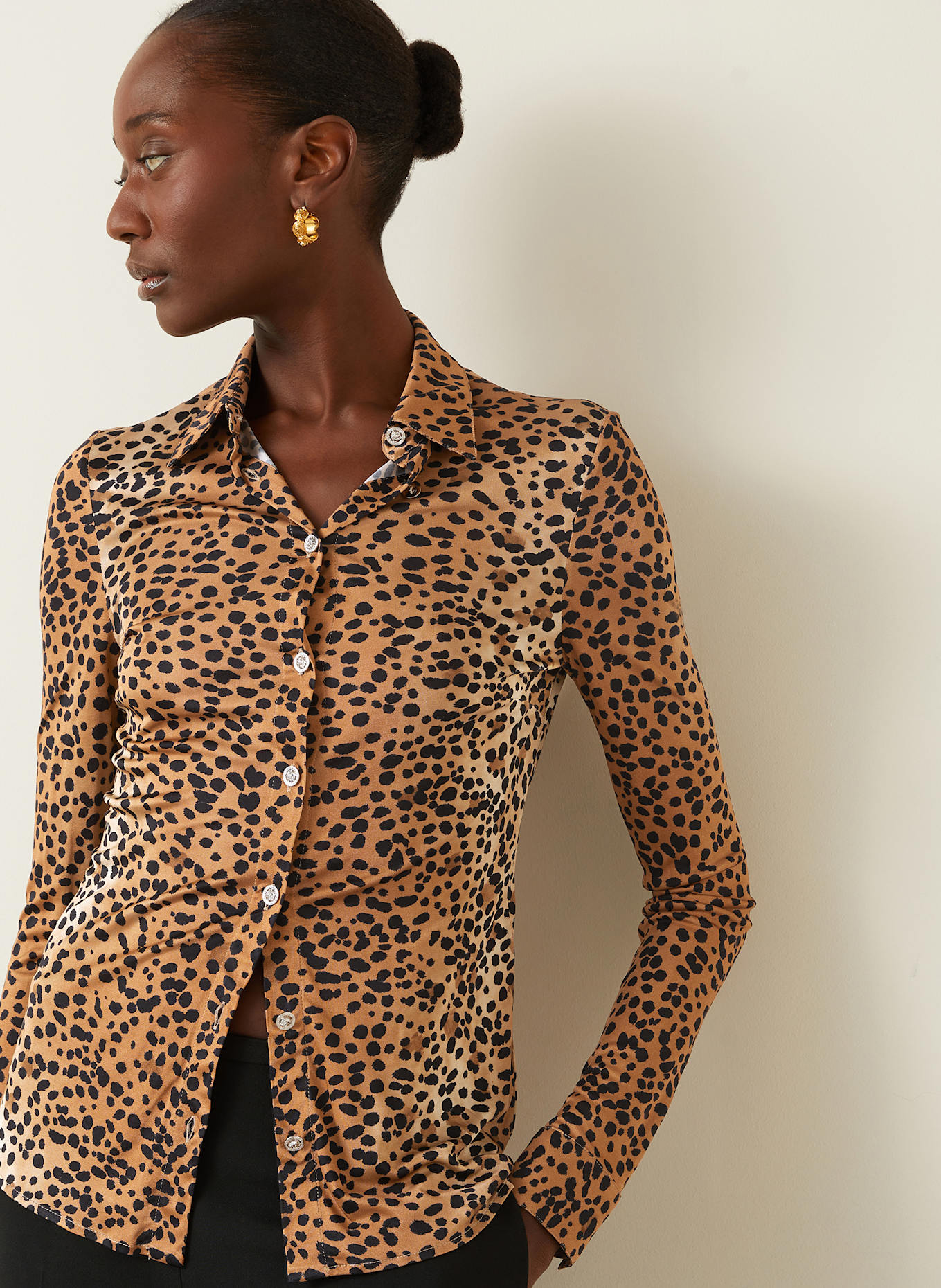 Leopard Bouse in Cognac