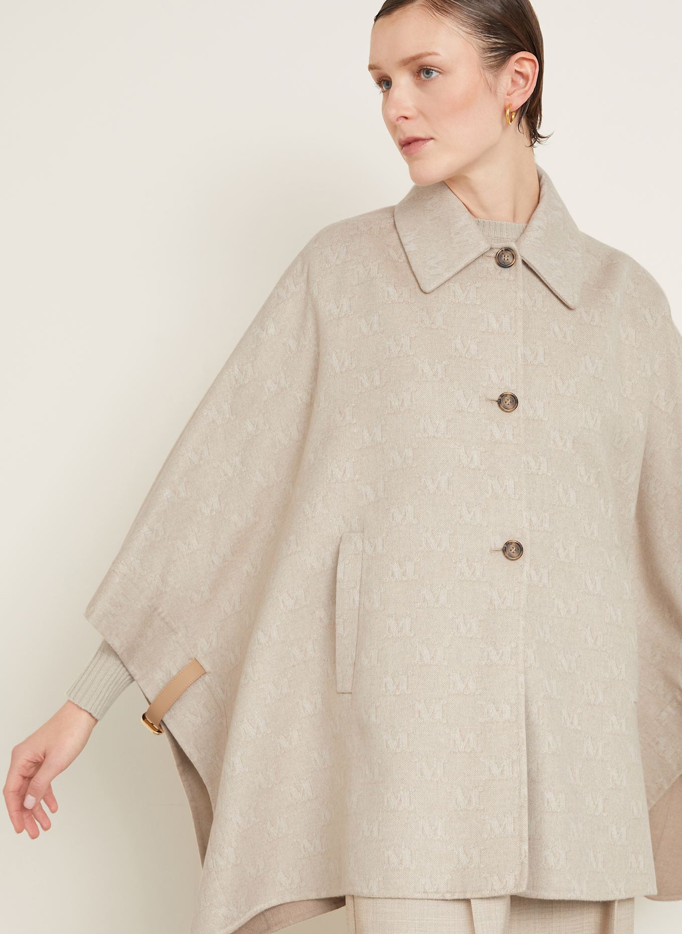 【送関込】Max Mara☆マックスマーラ Jago Logo Long Cape Max Mara Jago logo long cape | The Fashion Square