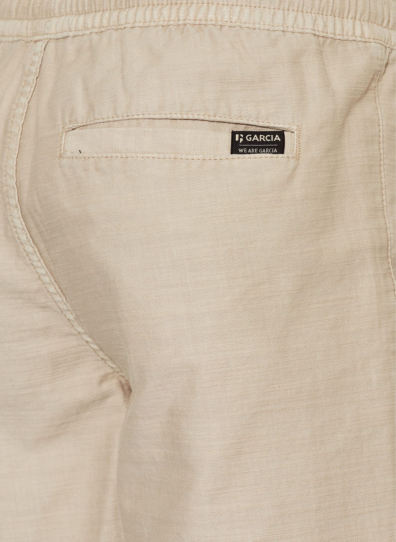 GARCIA Jeansshorts Relaxed Fit: CREME