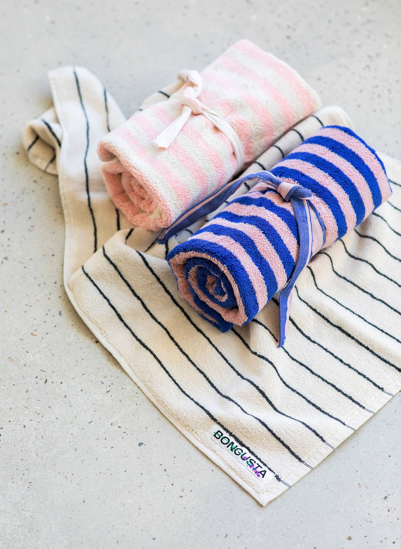 BONGUSTA Koupelnová předložka NARAM: RŮŽOVÁ / TMAVĚ MODRÁ