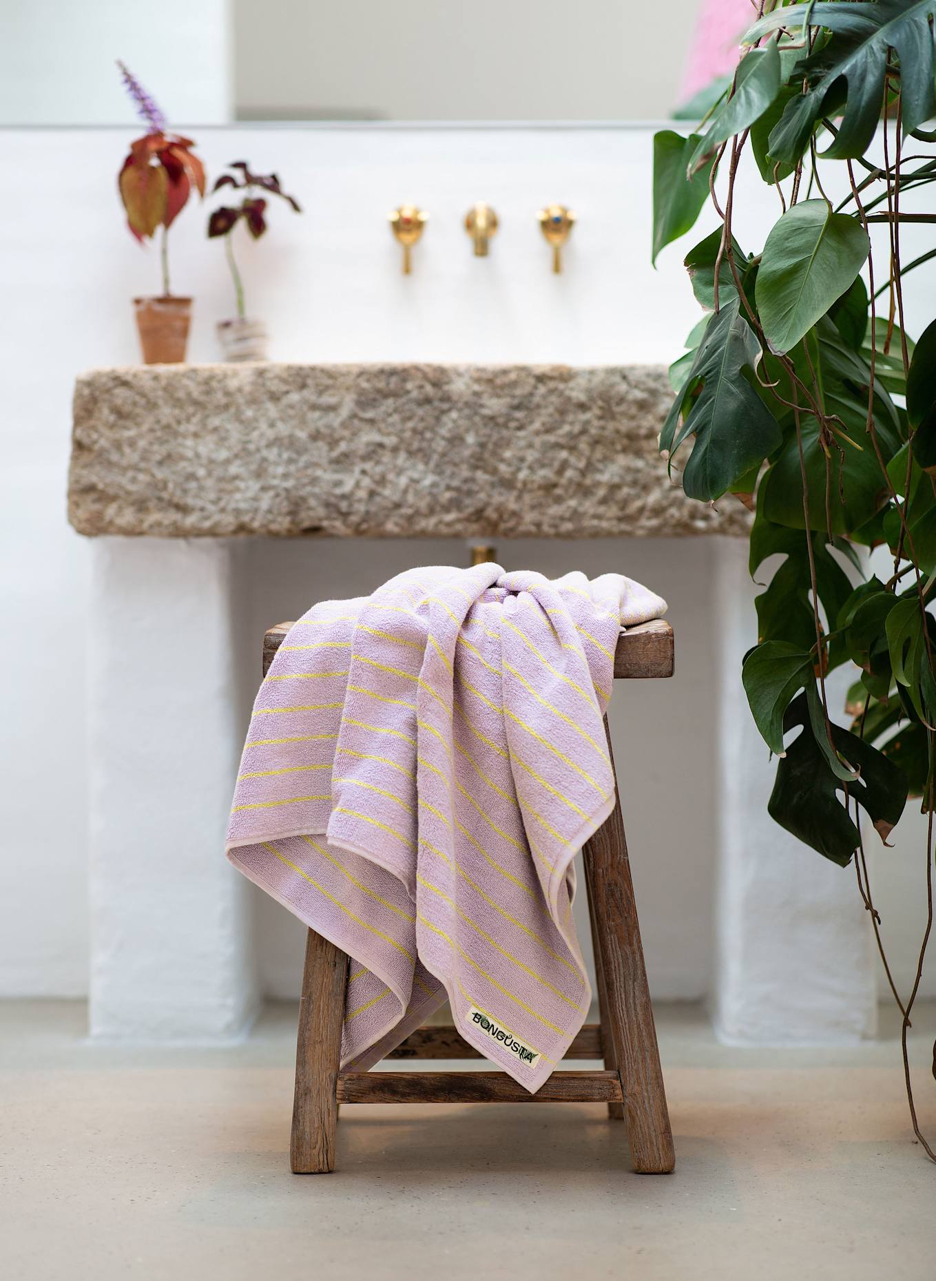 BONGUSTA Osuška NARAM: SVĚTLE FIALOVÁ / NEONOVĚ ŽLUTÁ