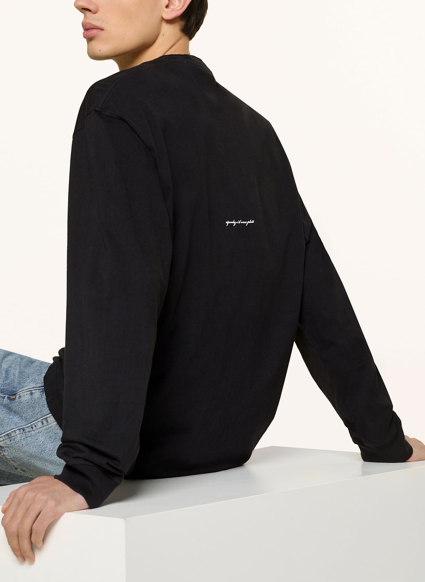 RSVP GALLERY Longsleeve: SCHWARZ