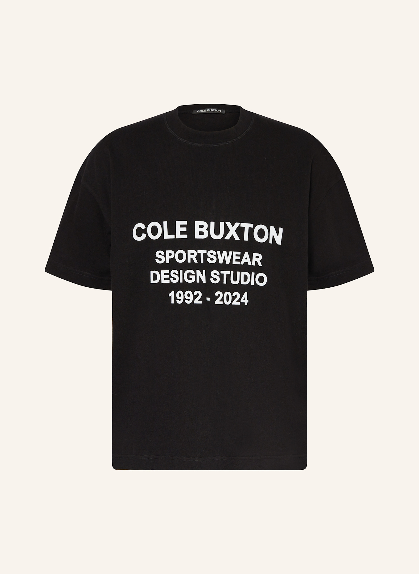 T shirt design studio sales